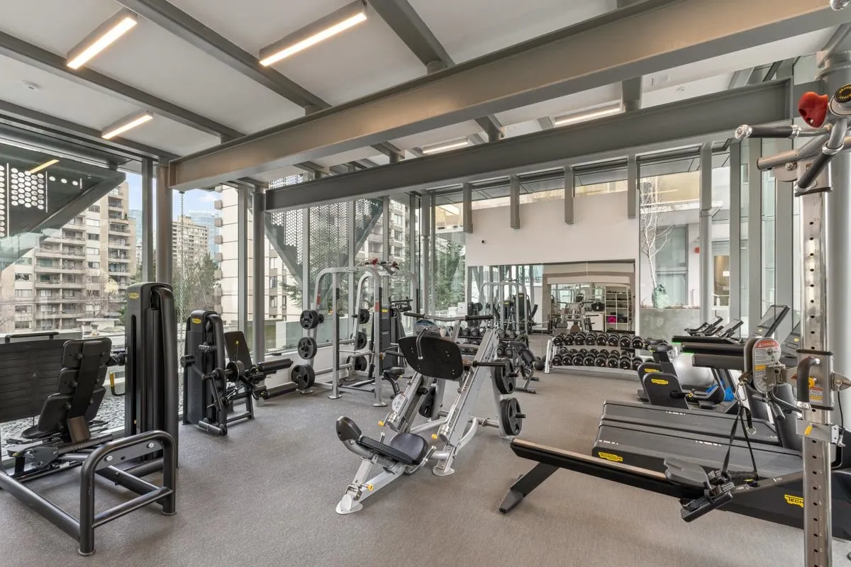 1105 1180 Broughton Street