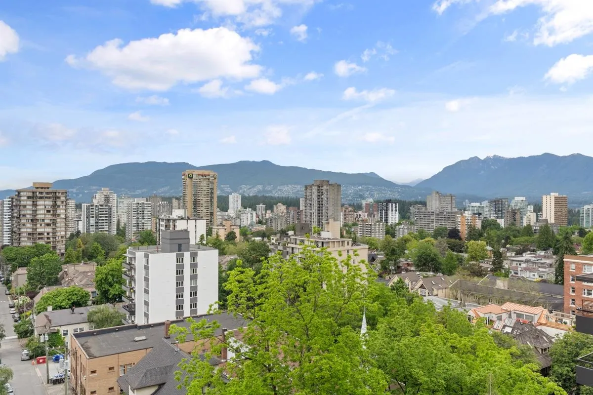 1105 1180 Broughton Street