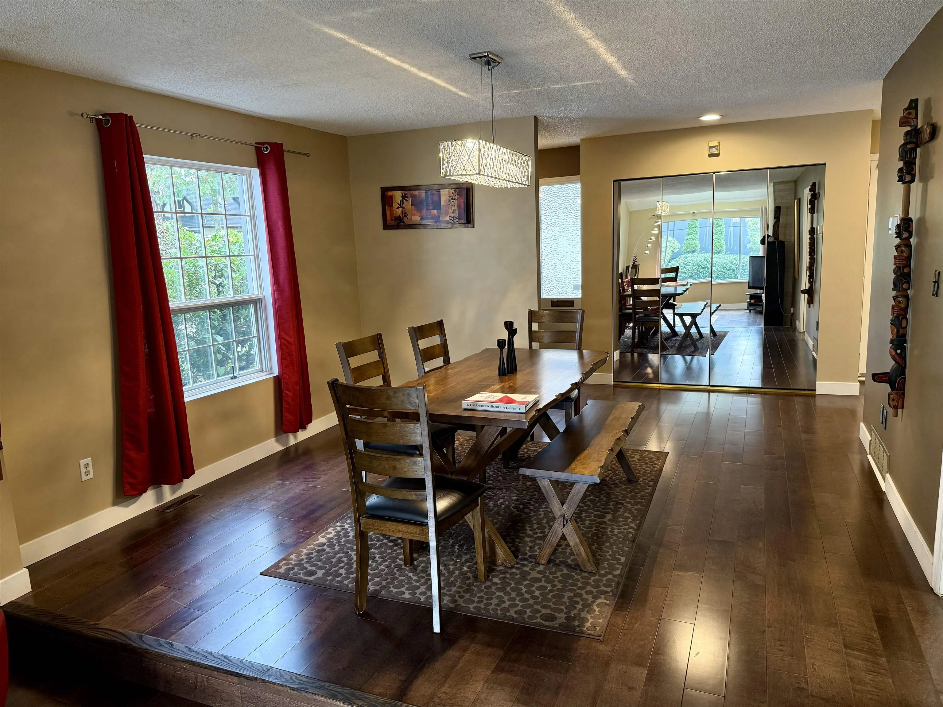7217 Bridlewood Court