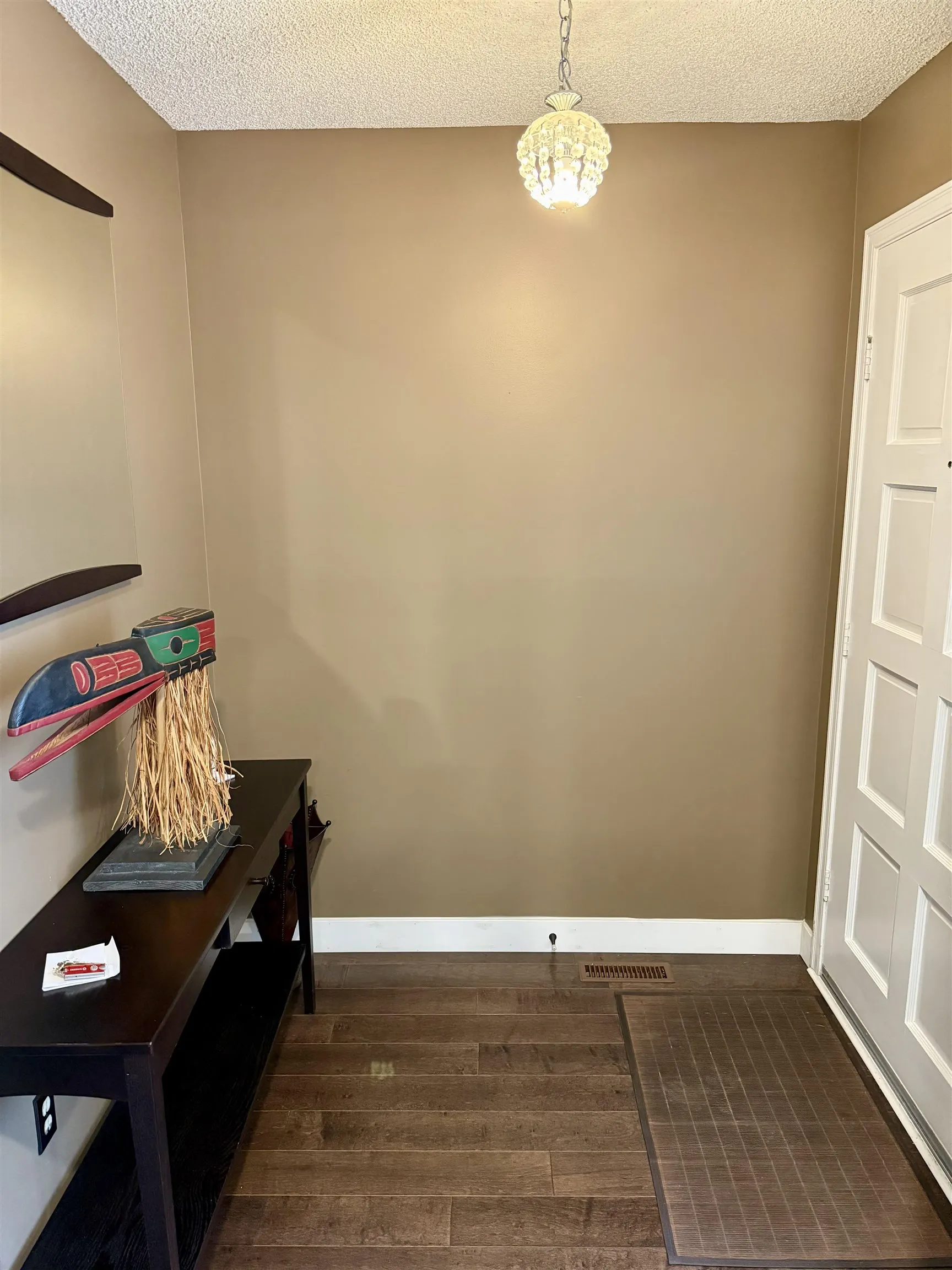 7217 Bridlewood Court