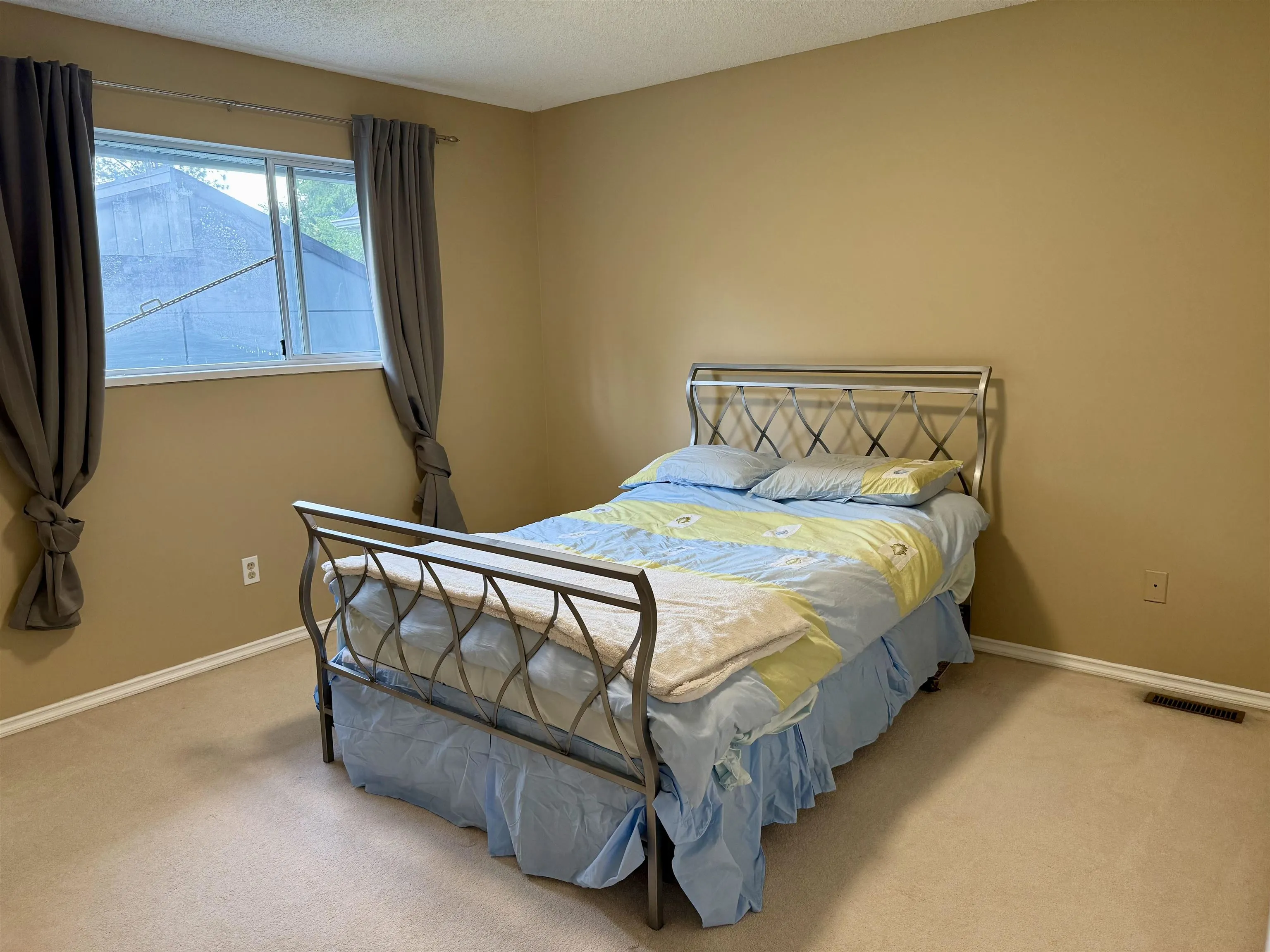 7217 Bridlewood Court
