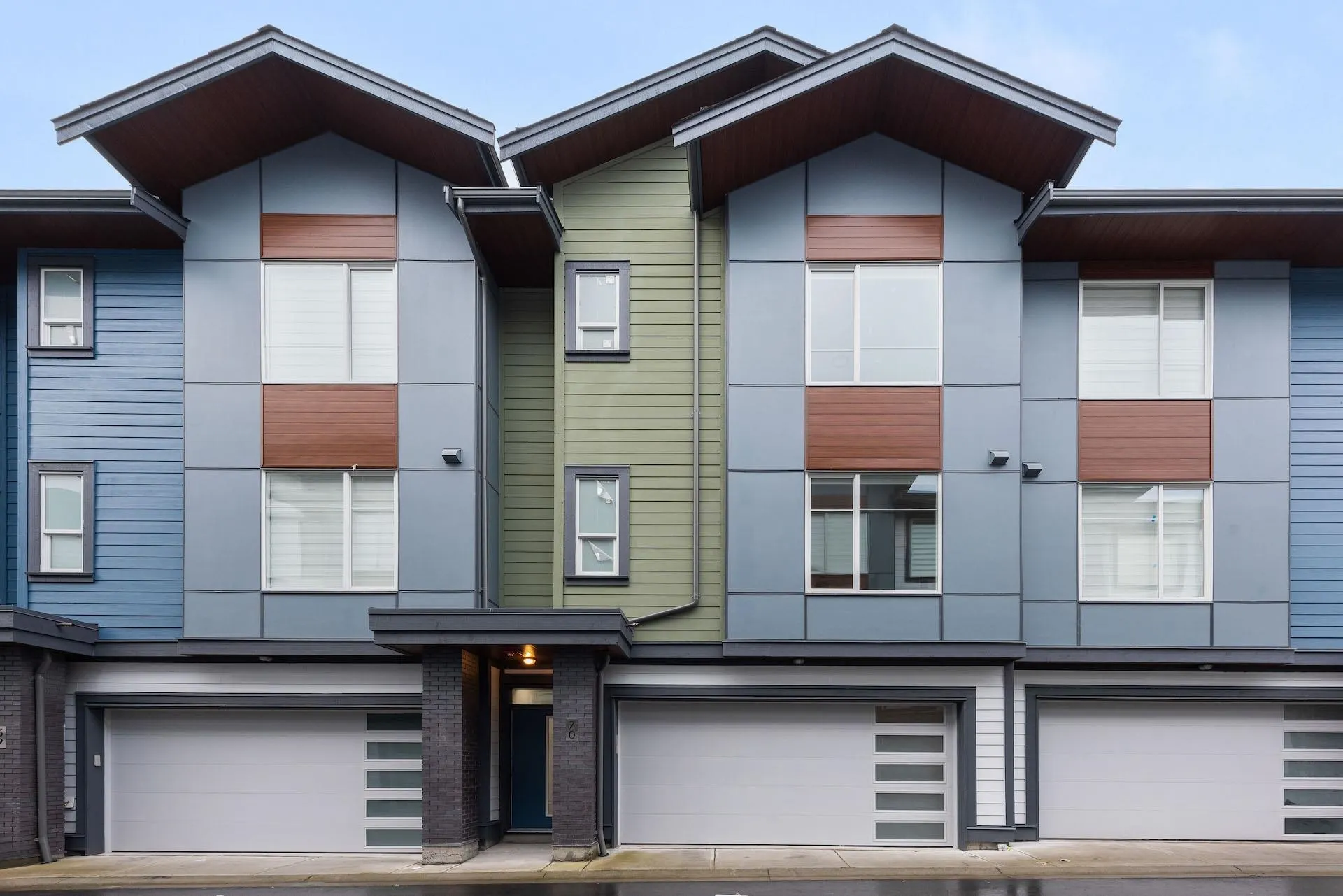 44 20763 76 Avenue