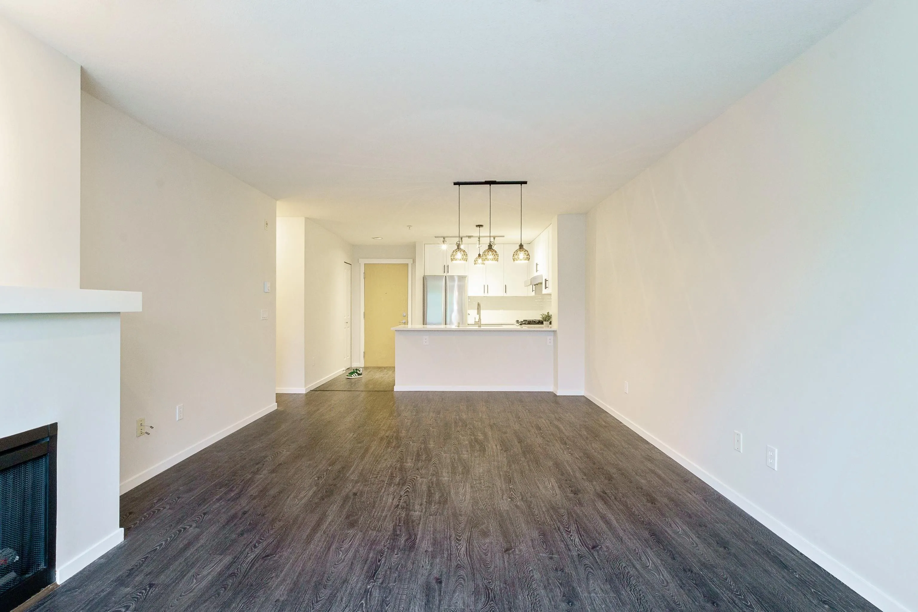 302 300 Klahanie Drive