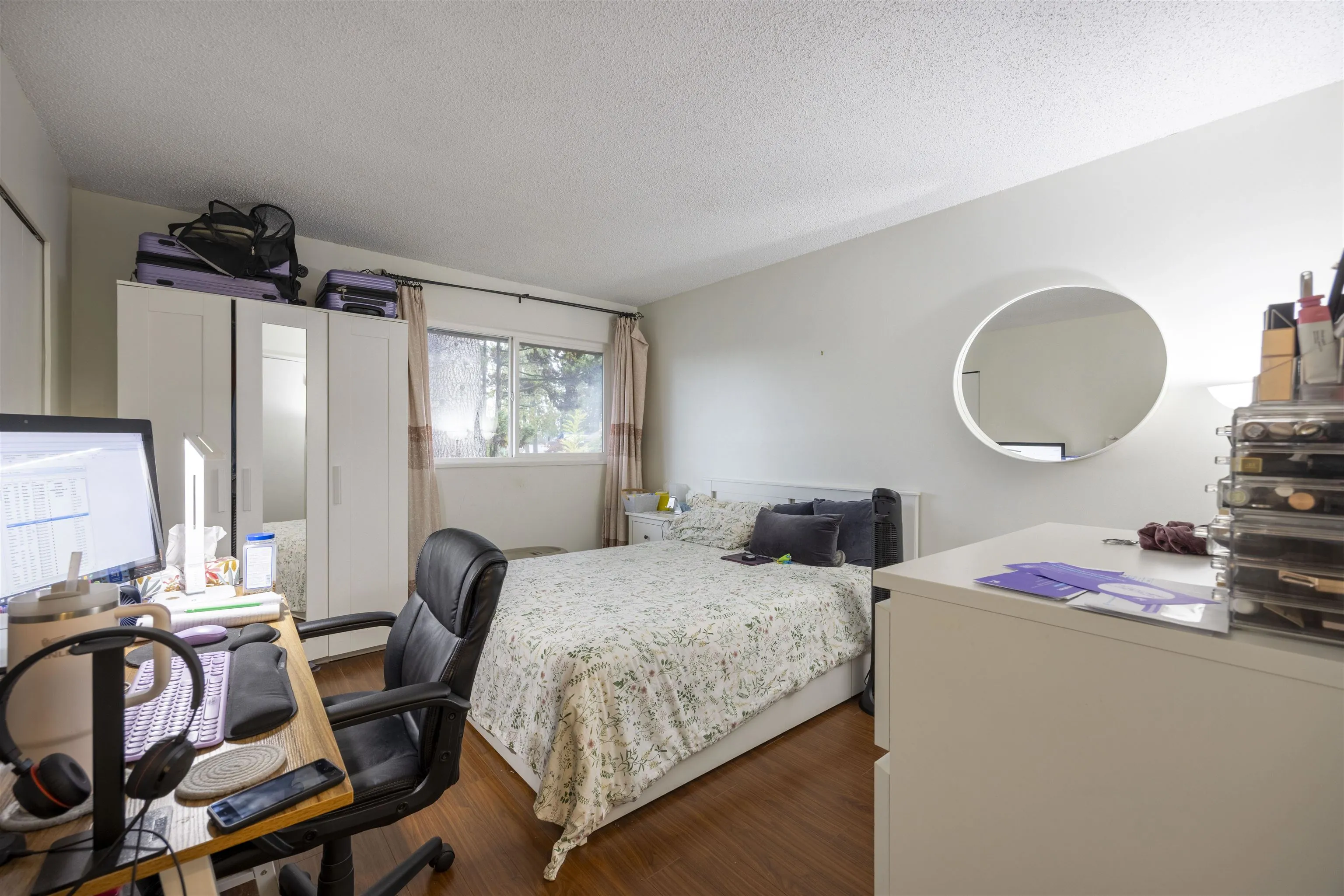 11820 Staples Crescent