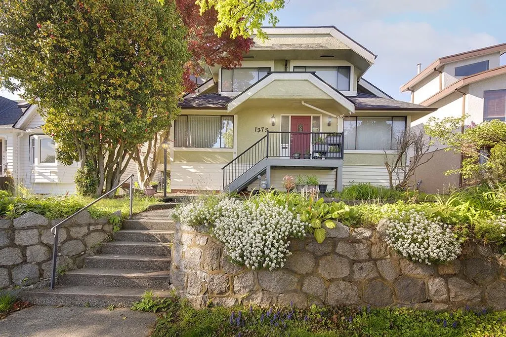 1373 W 64th Avenue