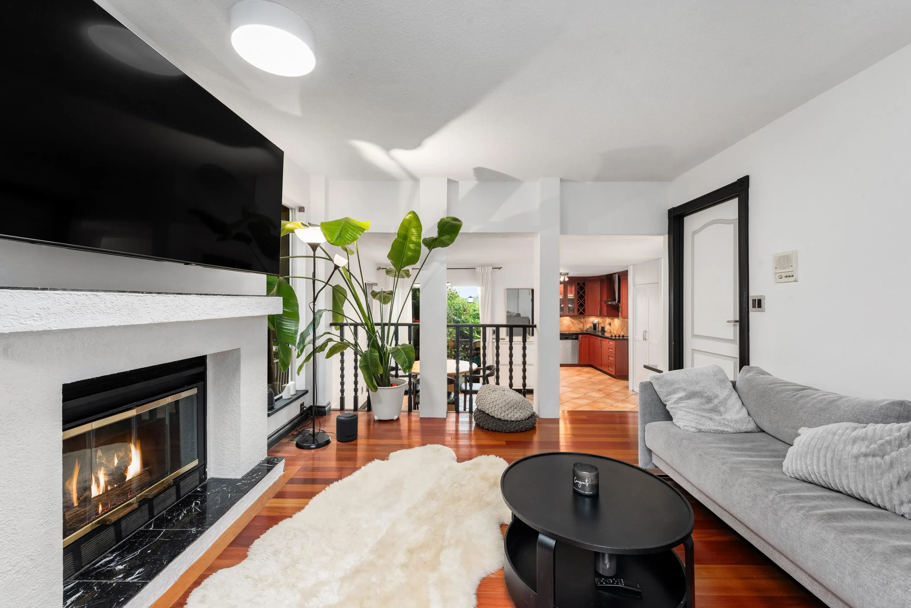 1128 Fraserview Street