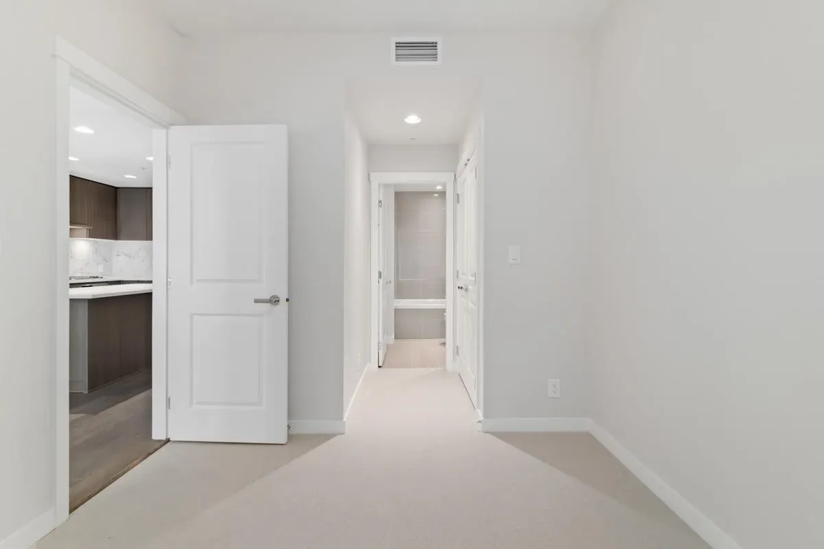 534 3563 Ross Drive