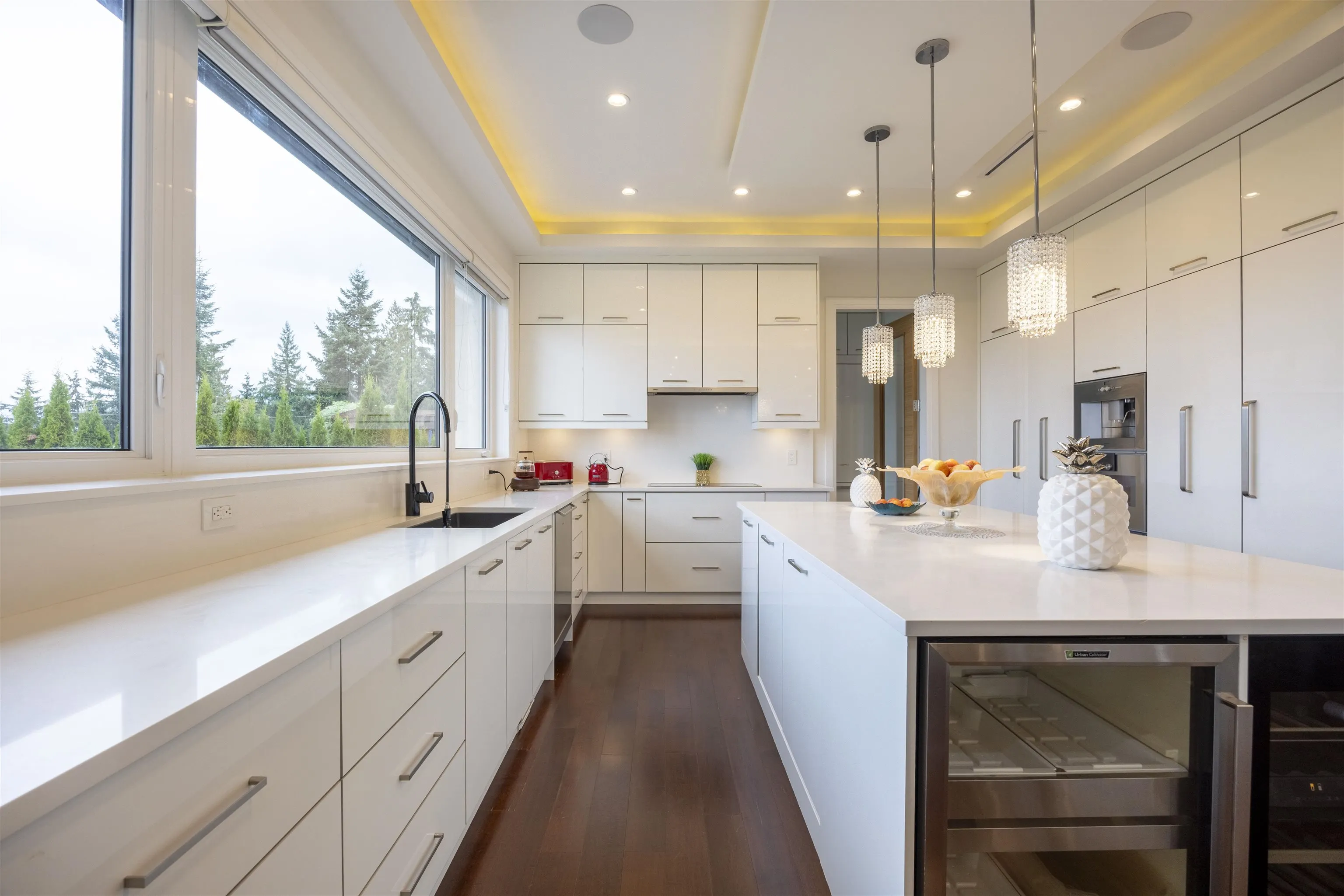 5111 Harbour View Road