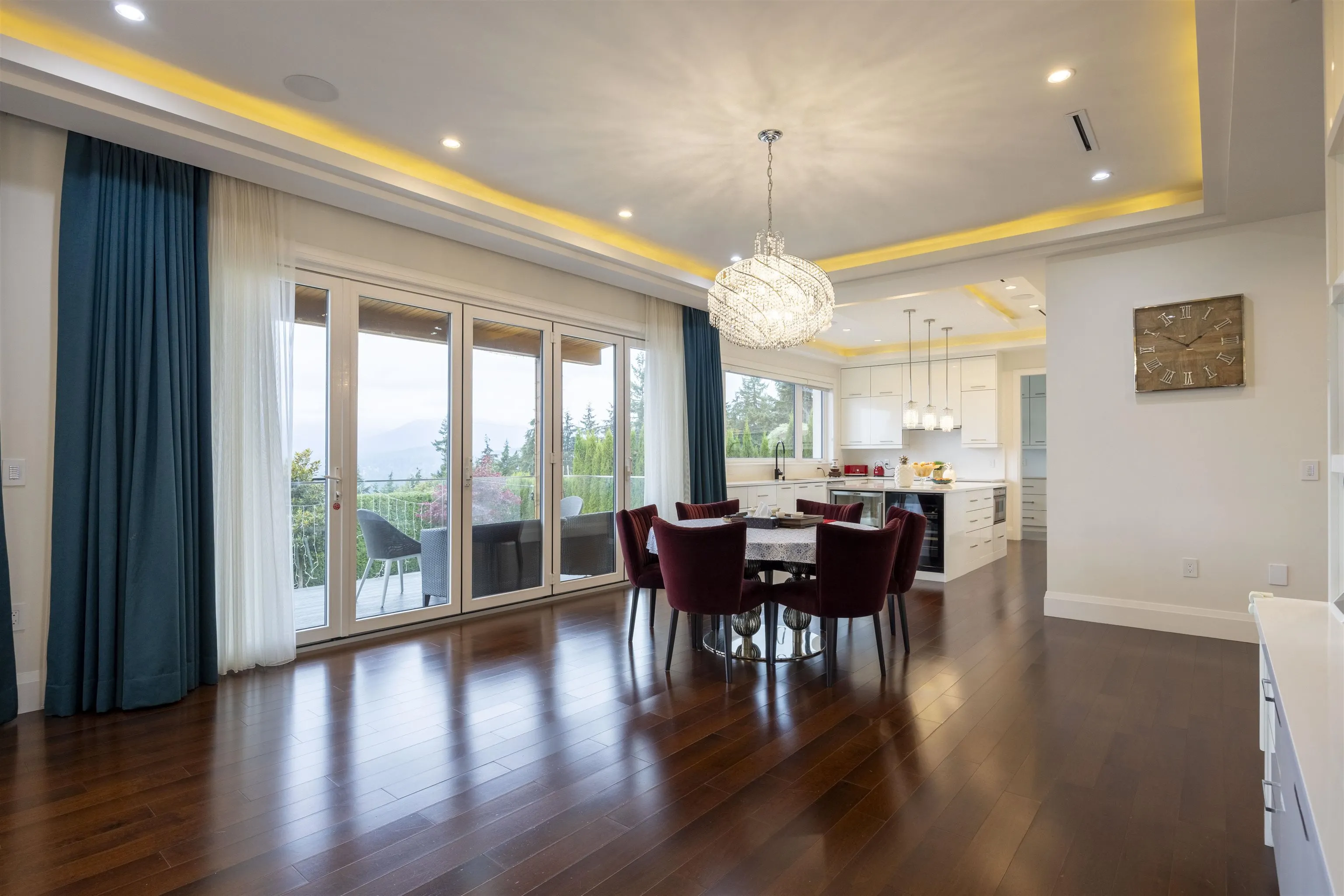 5111 Harbour View Road