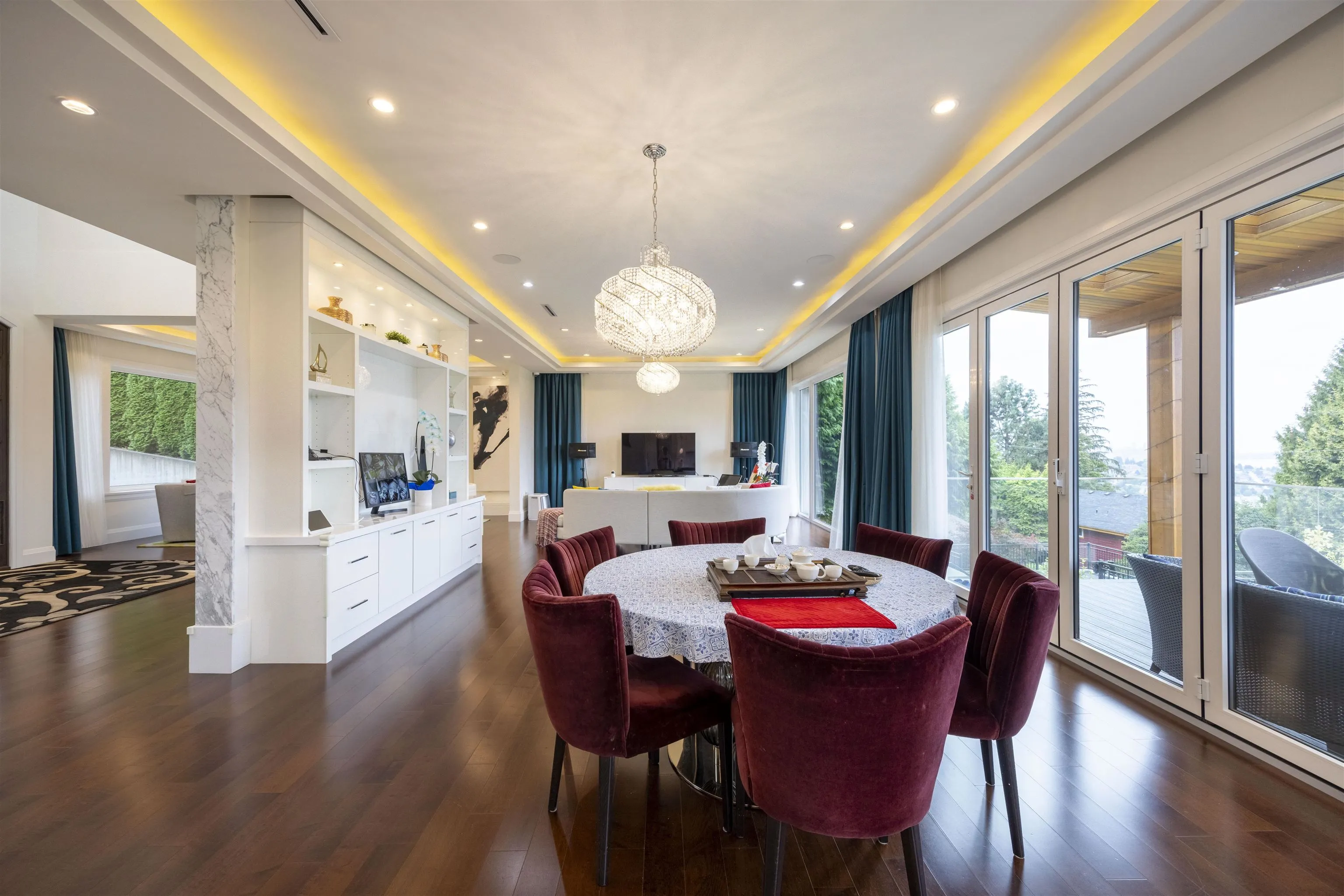 5111 Harbour View Road