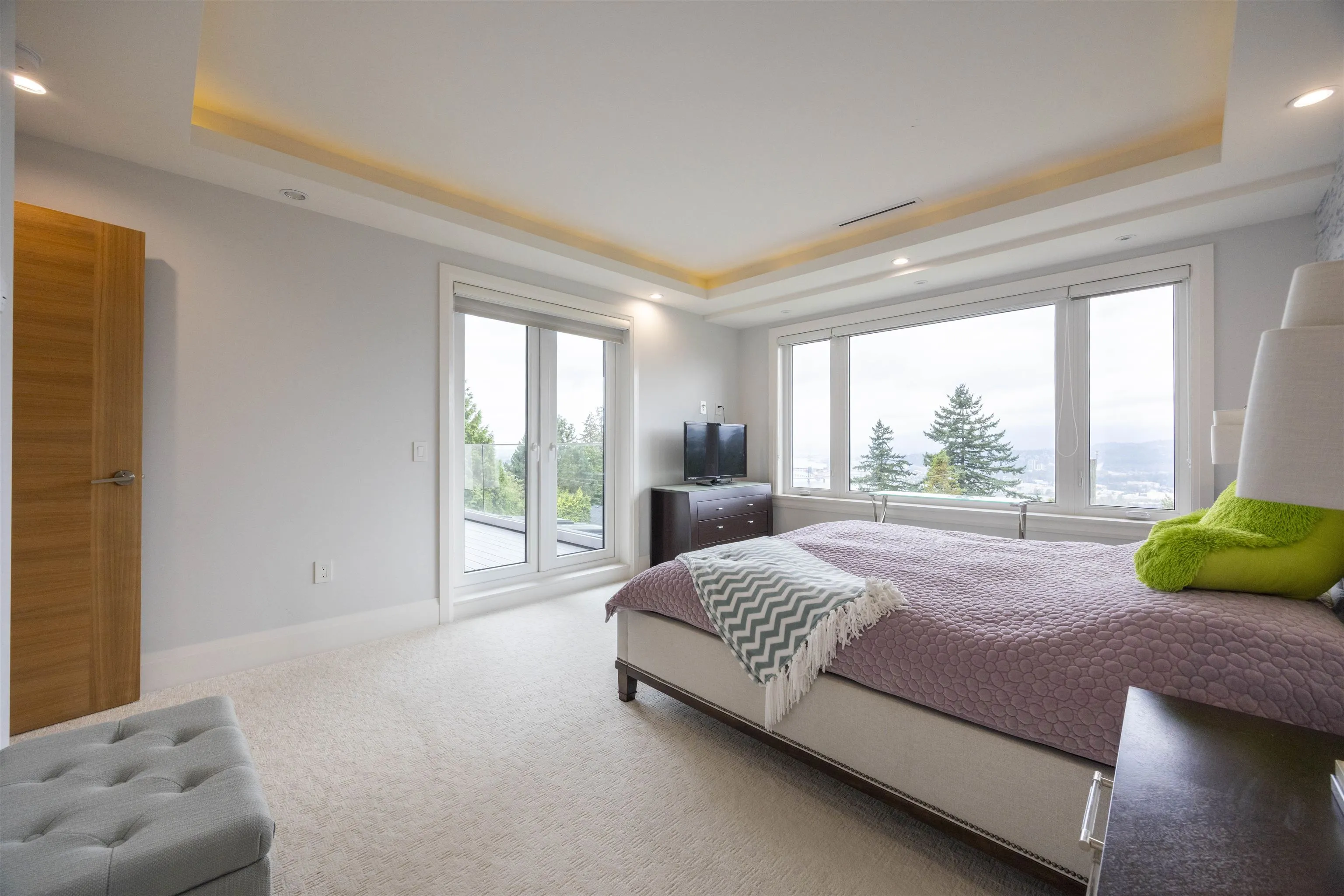 5111 Harbour View Road