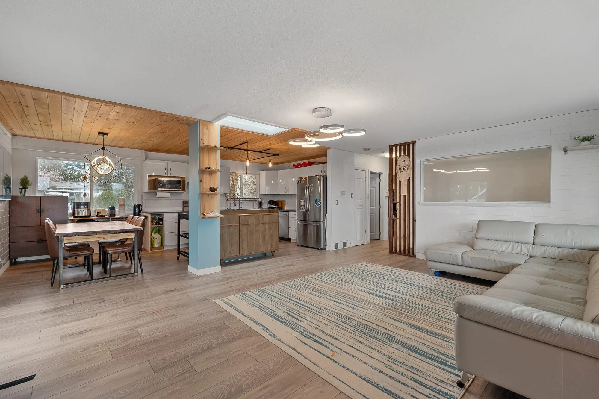 2132 Anita Drive