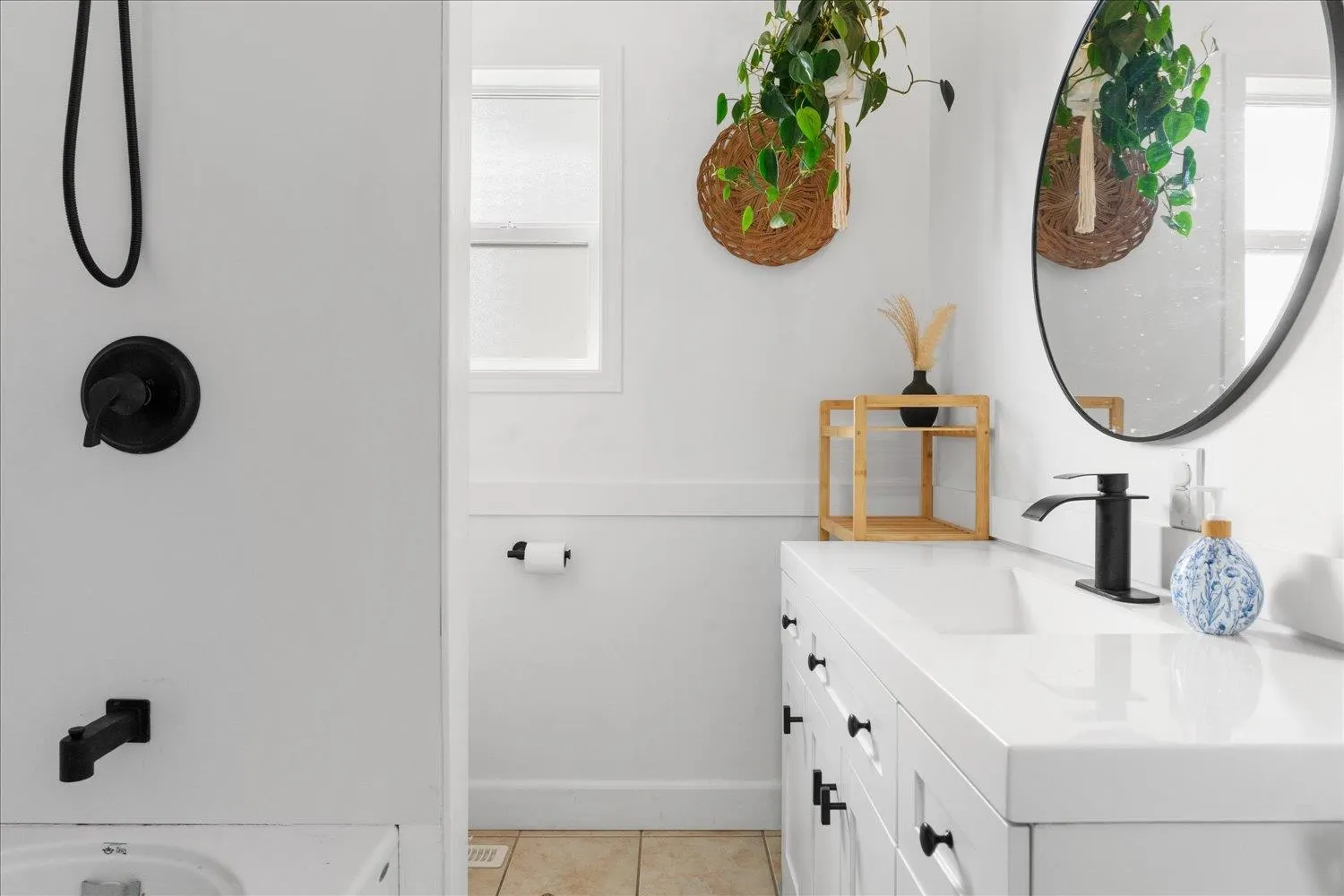 7123 Rochester Avenue