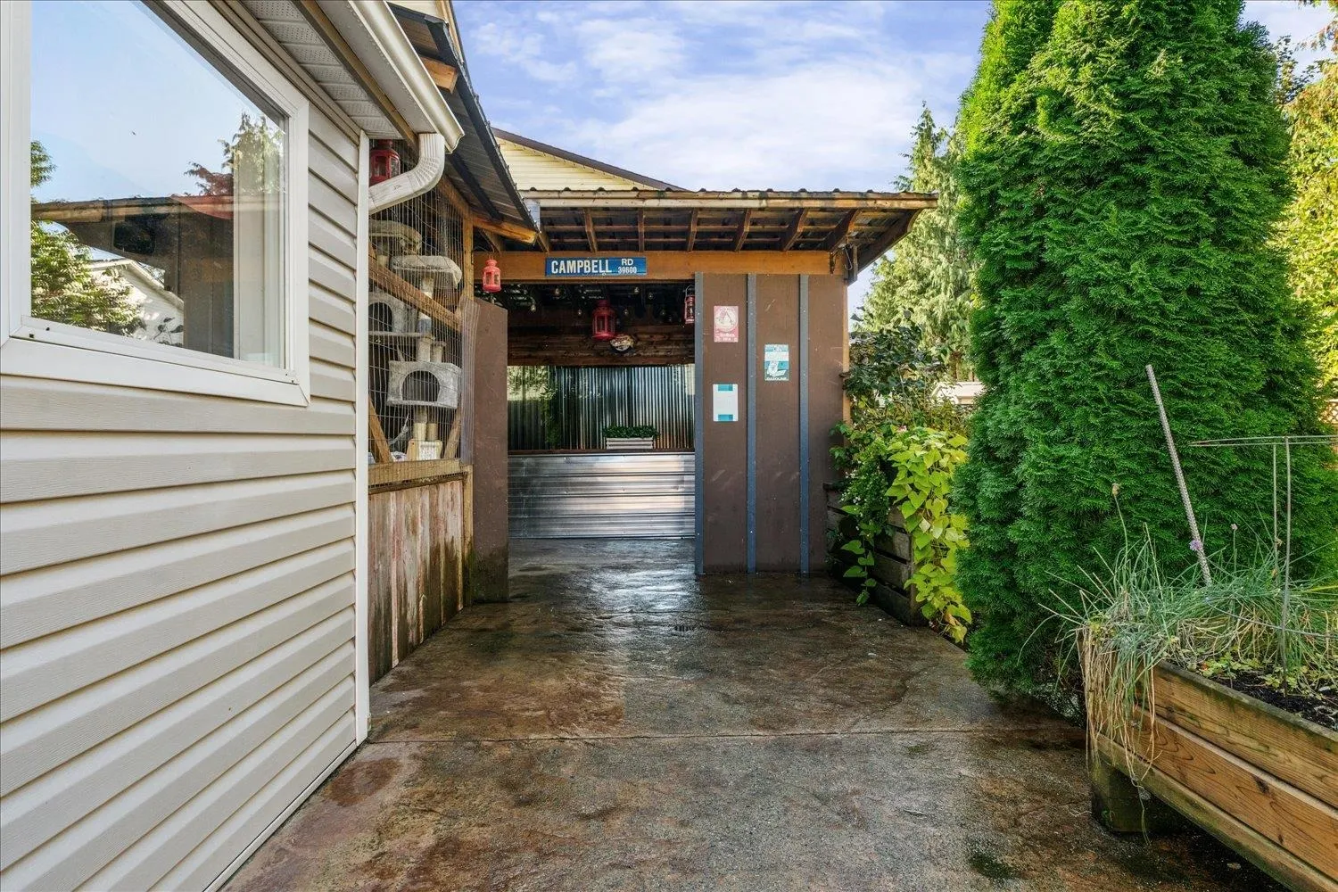 7123 Rochester Avenue