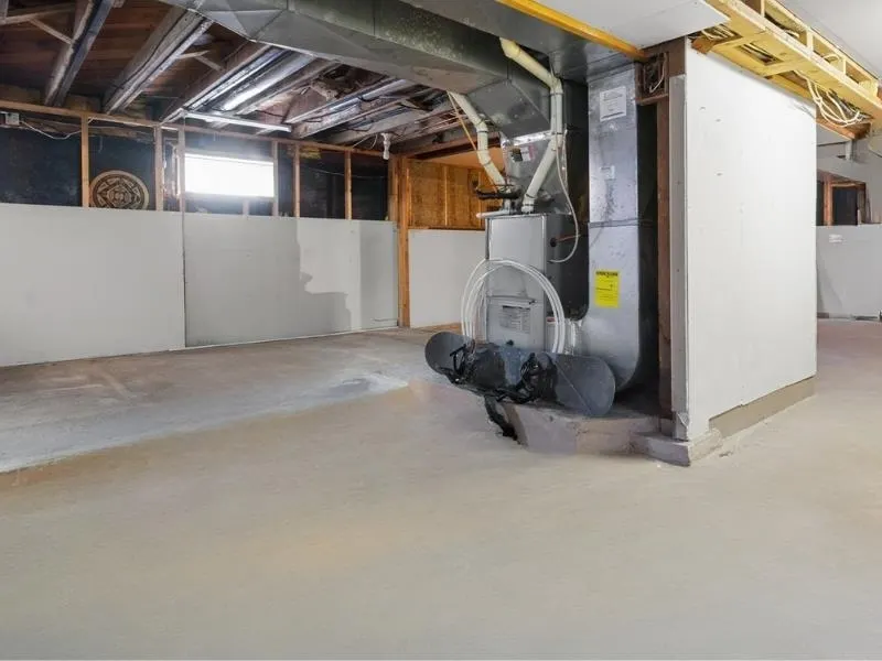 7123 Rochester Avenue