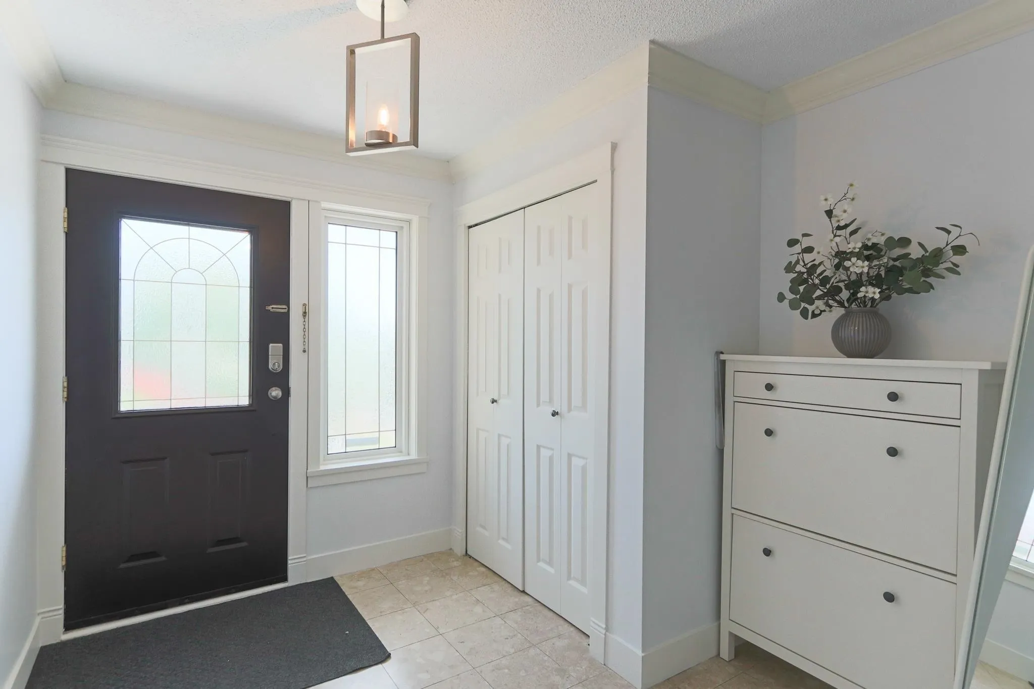 Upper 2939 Keets Drive