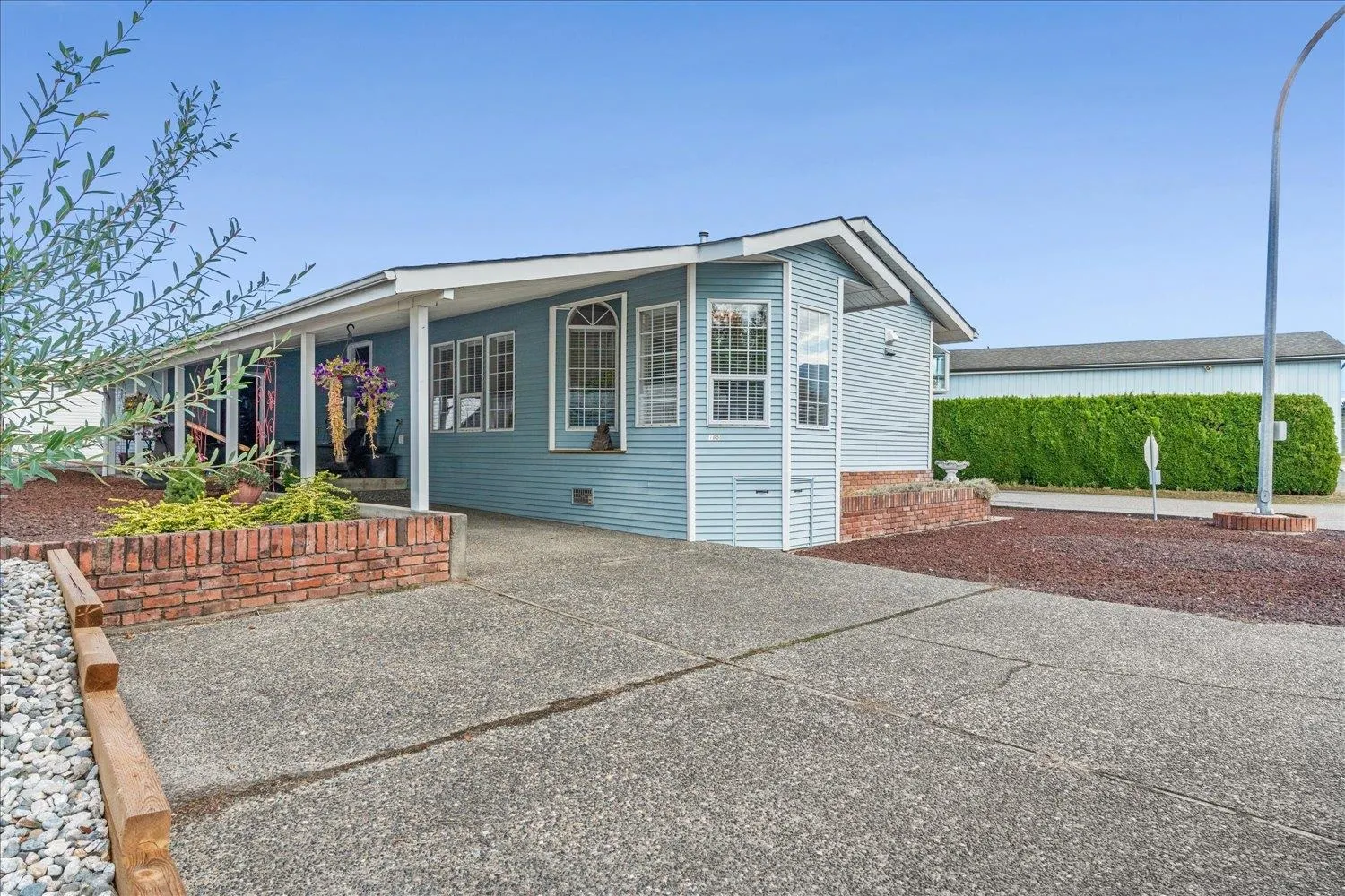 165 9055 Ashwell Road