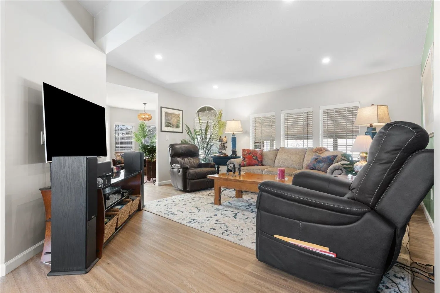 165 9055 Ashwell Road