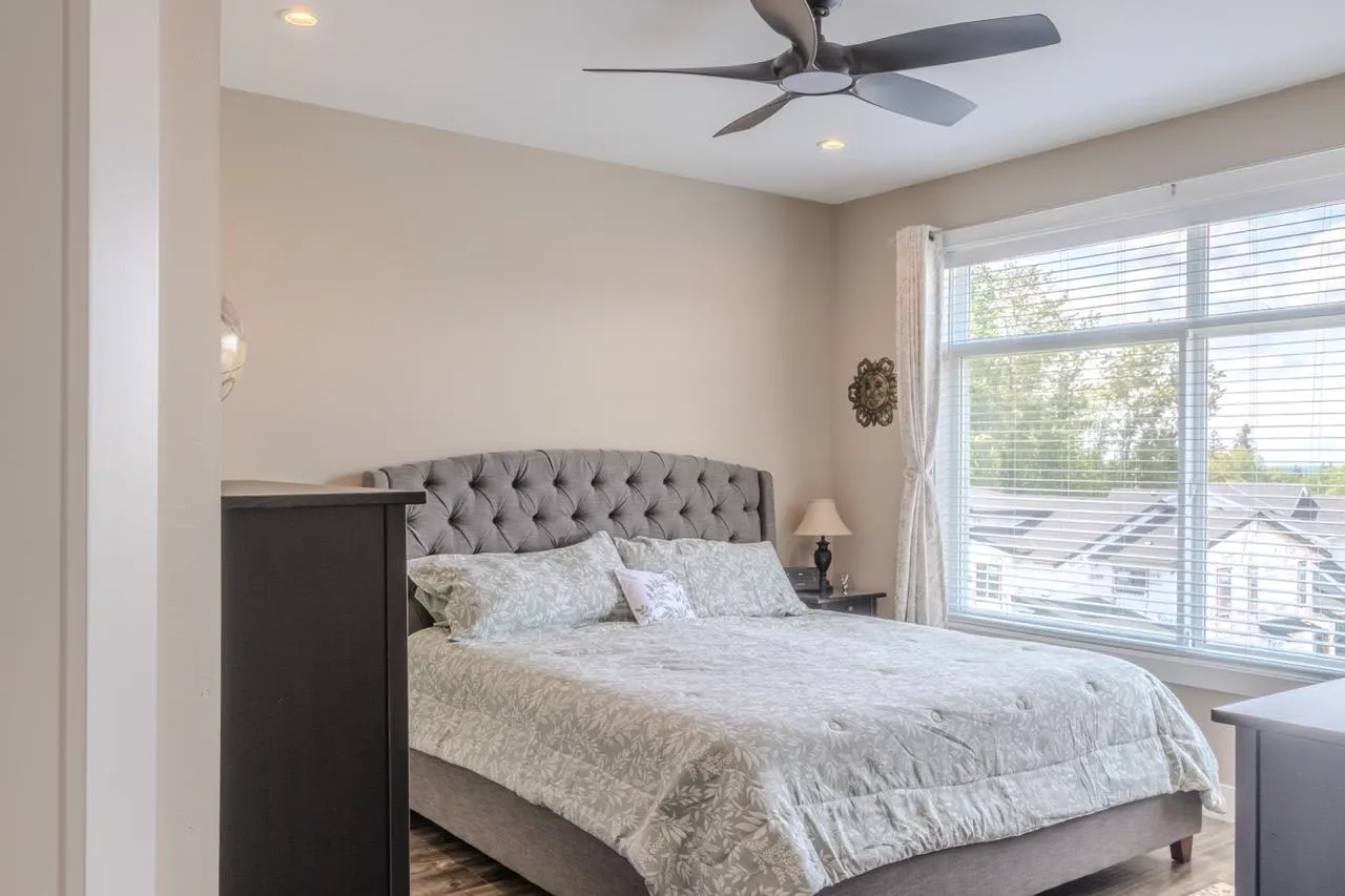 10556 Mcveety Street