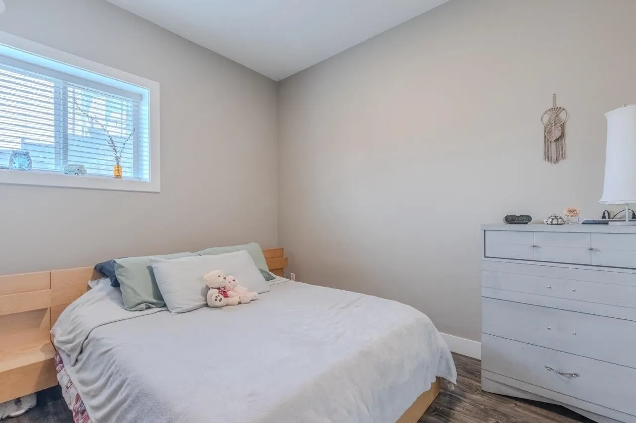 10556 Mcveety Street