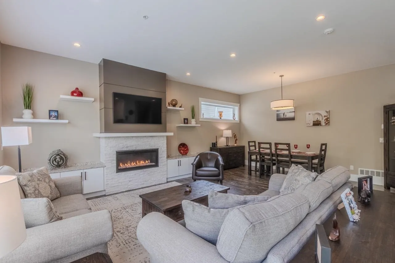 10556 Mcveety Street