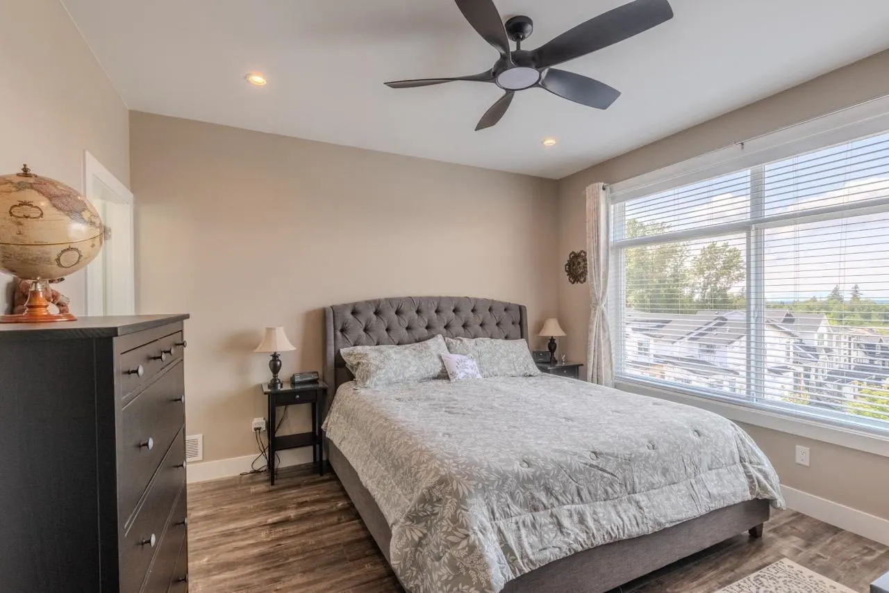 10556 Mcveety Street