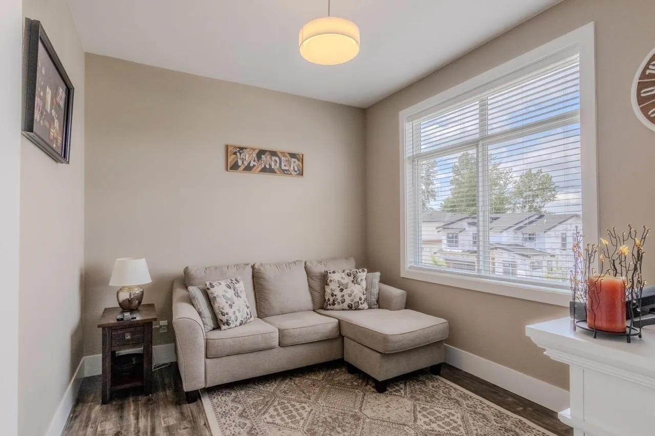 10556 Mcveety Street