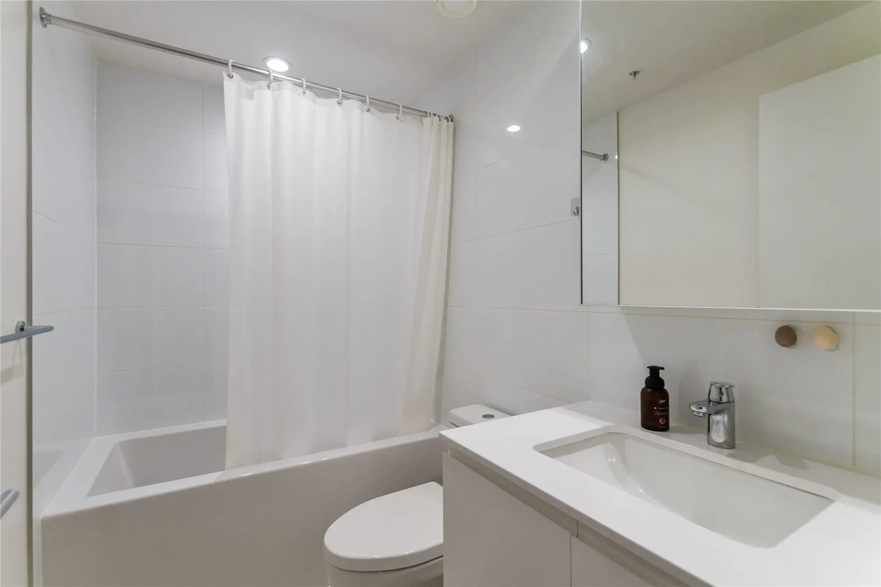 4101 3809 Evergreen Place