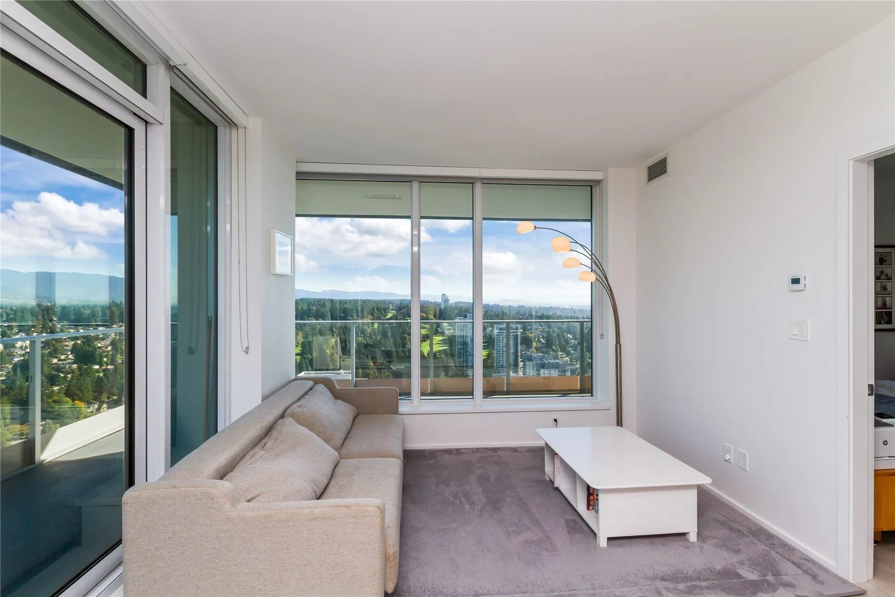 4101 3809 Evergreen Place