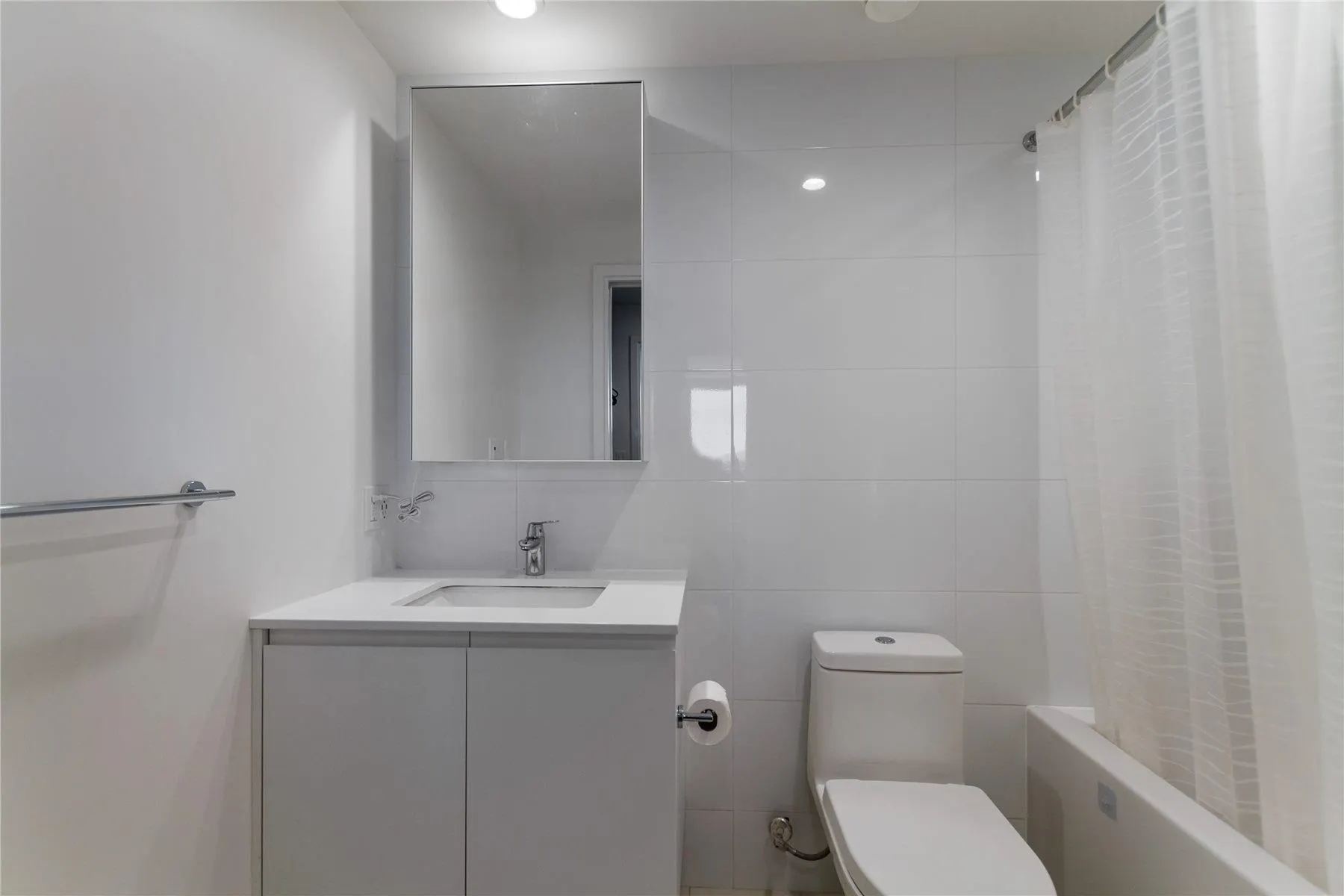 4101 3809 Evergreen Place