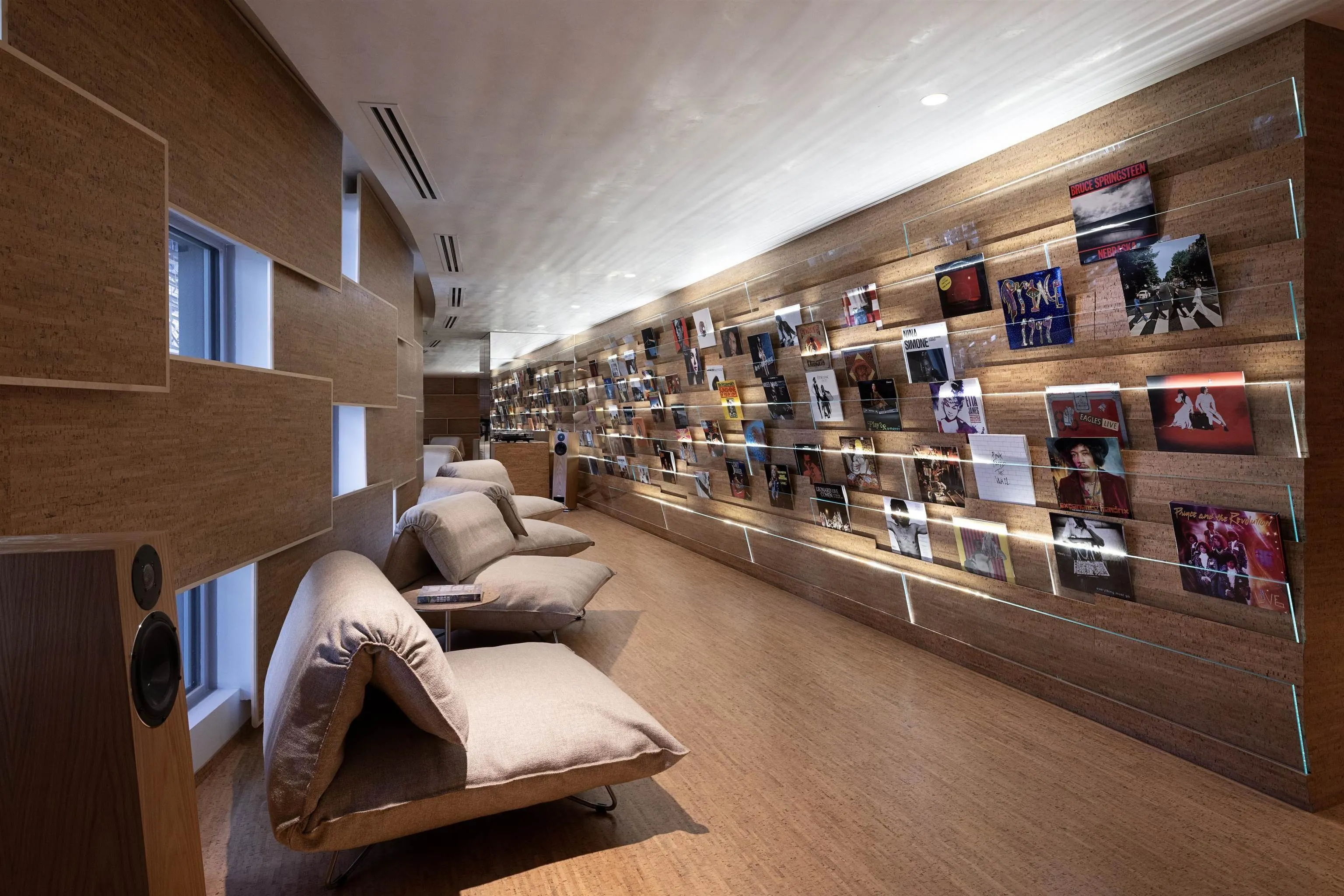 3403 1568 Alberni Street