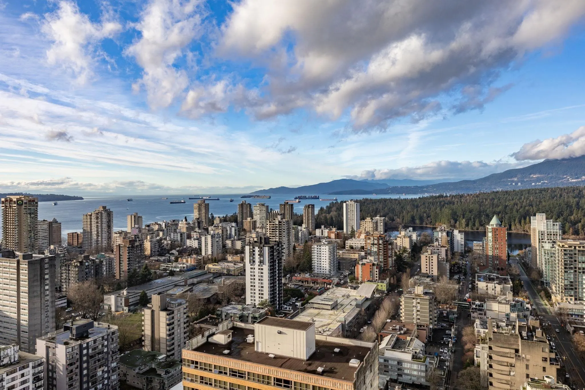 3403 1568 Alberni Street