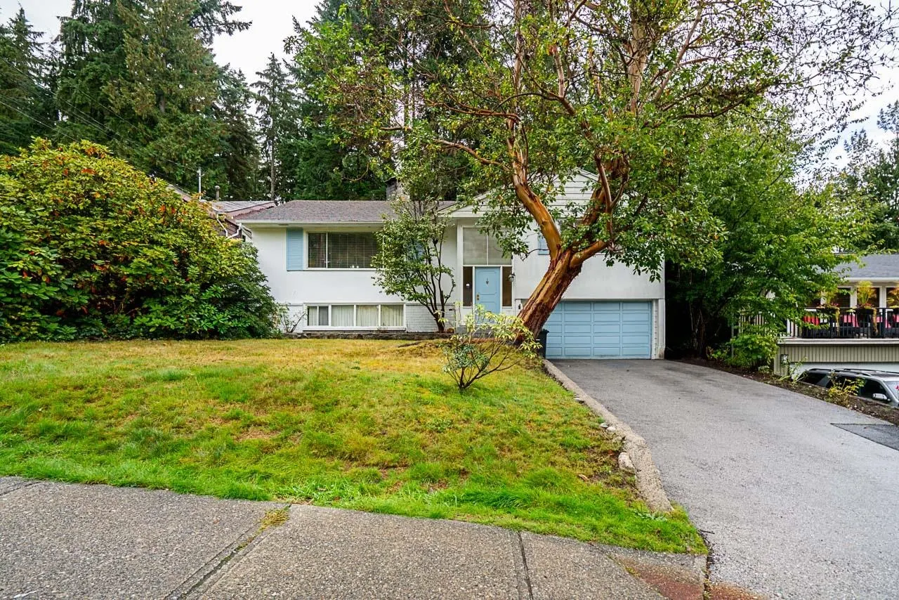 2332 Hoskins Road