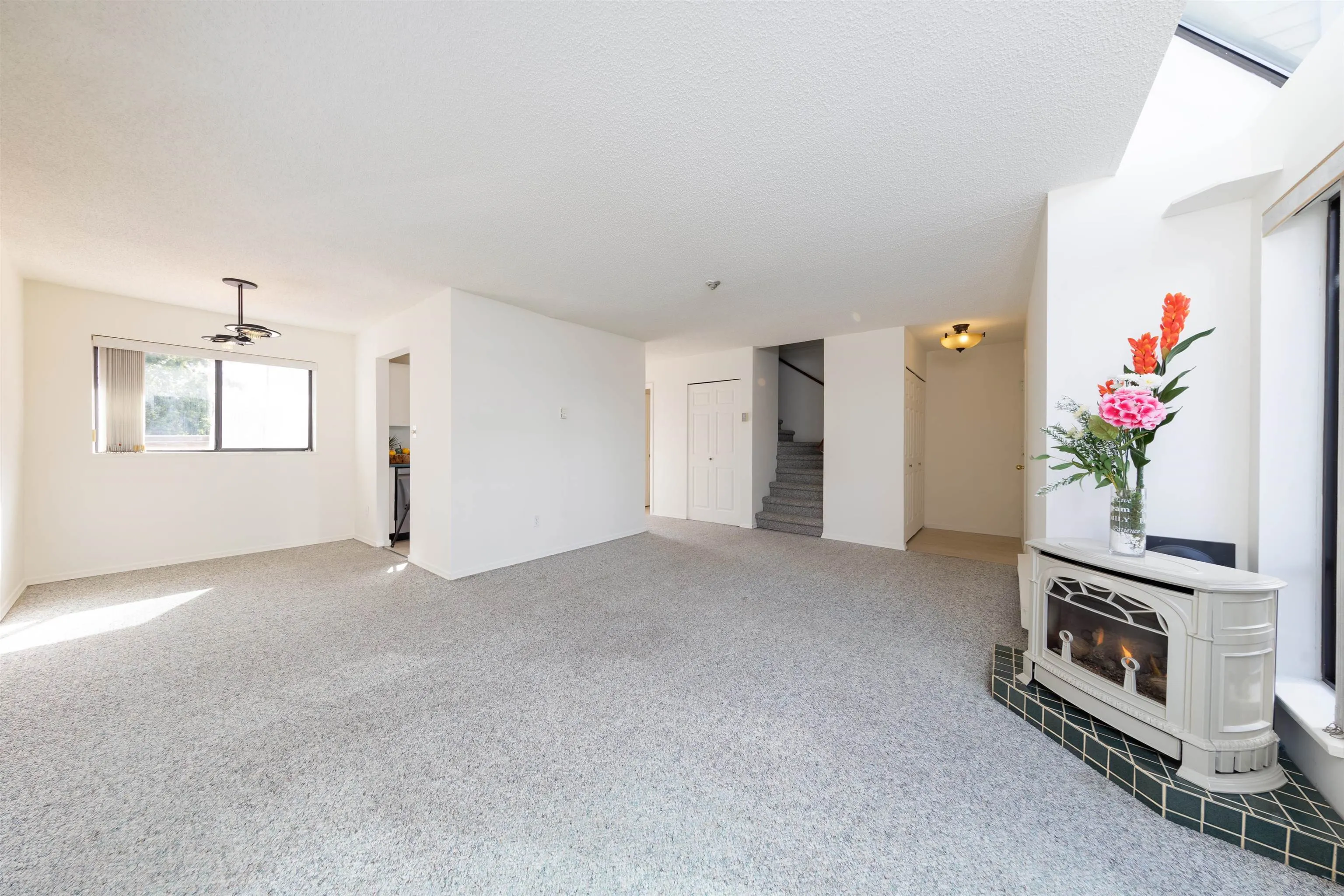 109 6460 Cassie Avenue