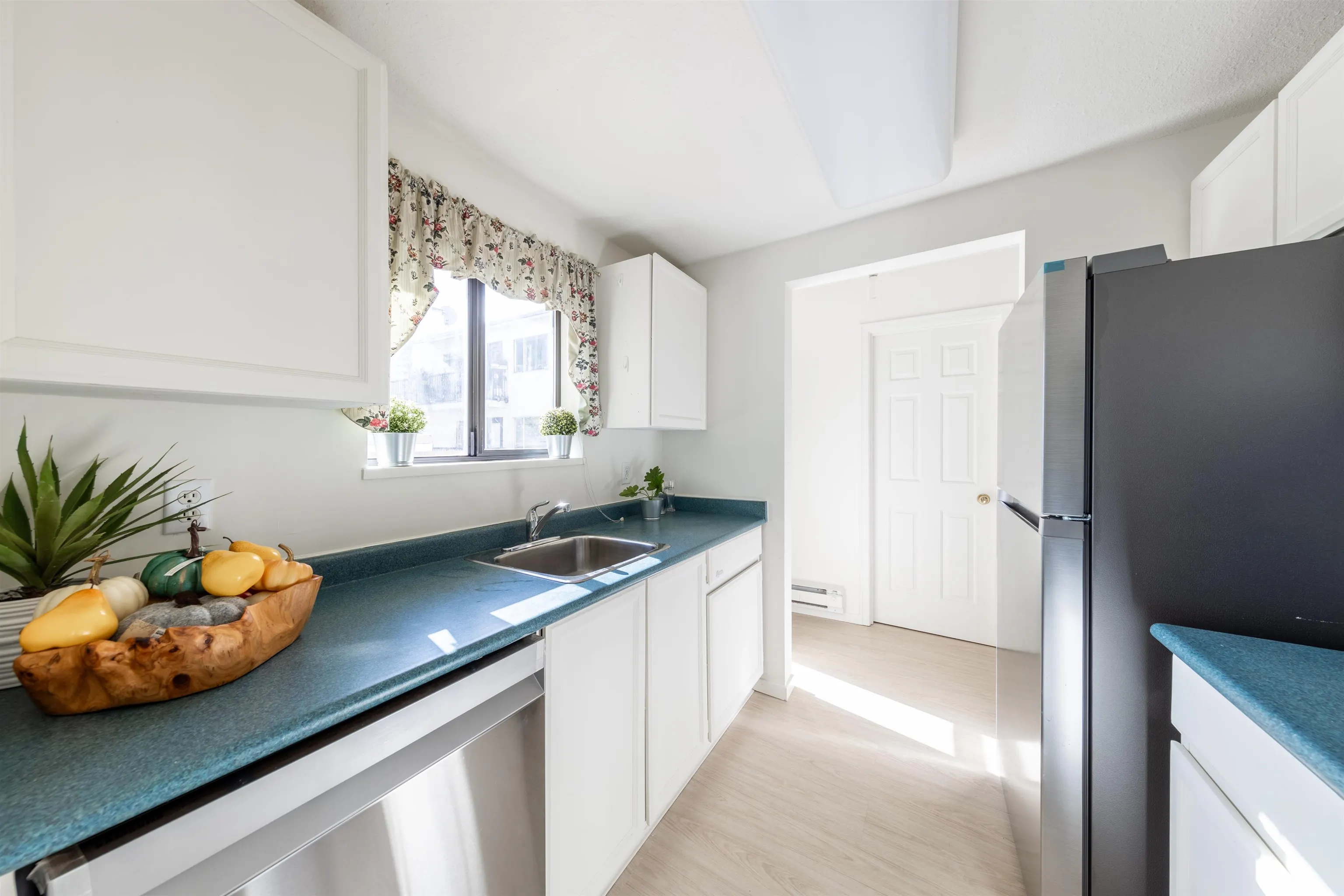 109 6460 Cassie Avenue