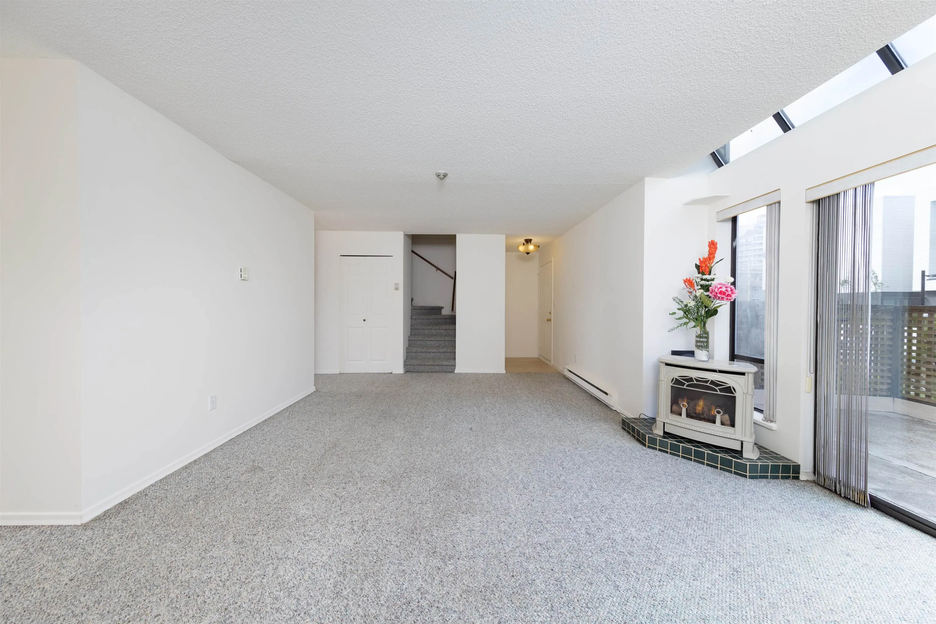 109 6460 Cassie Avenue