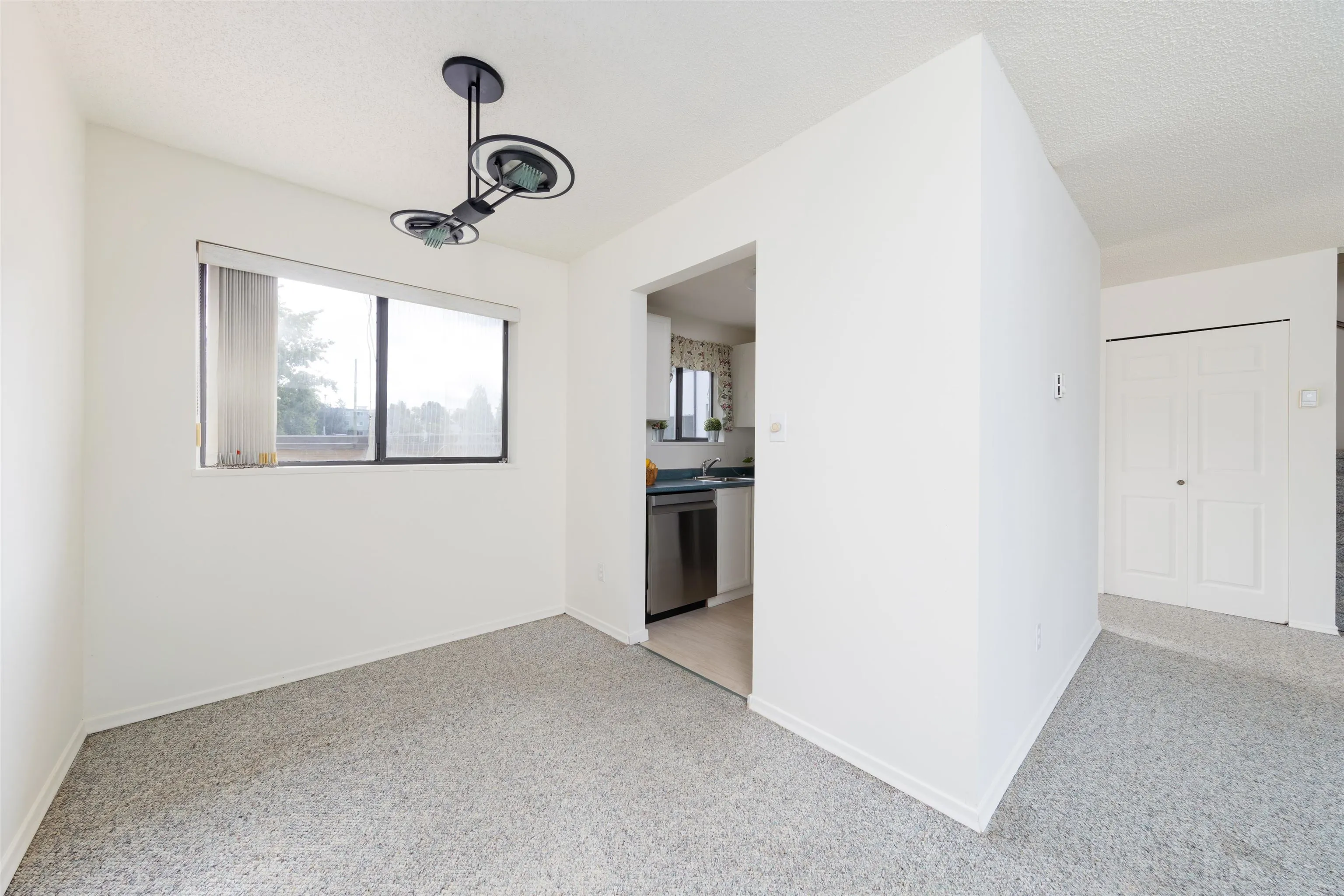 109 6460 Cassie Avenue