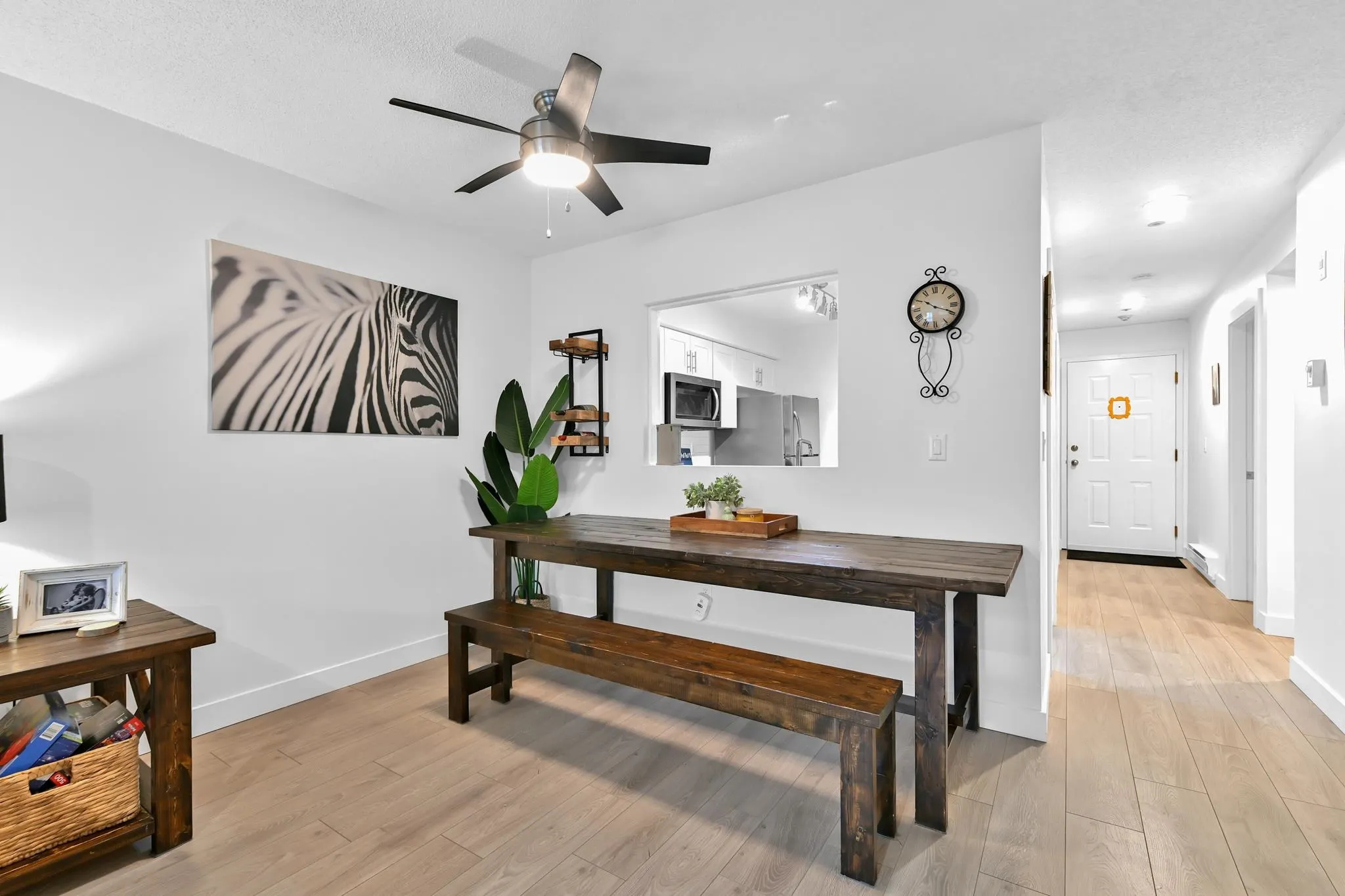 203 33165 2 Avenue