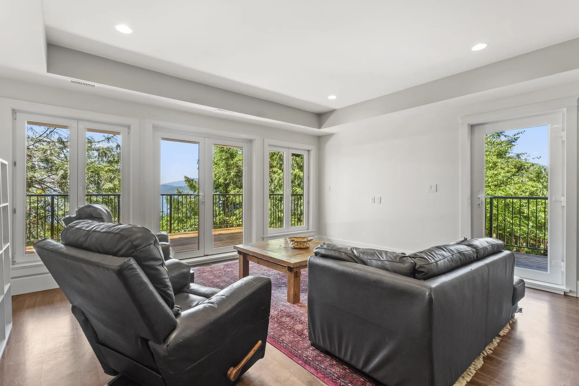 220 Panorama Road
