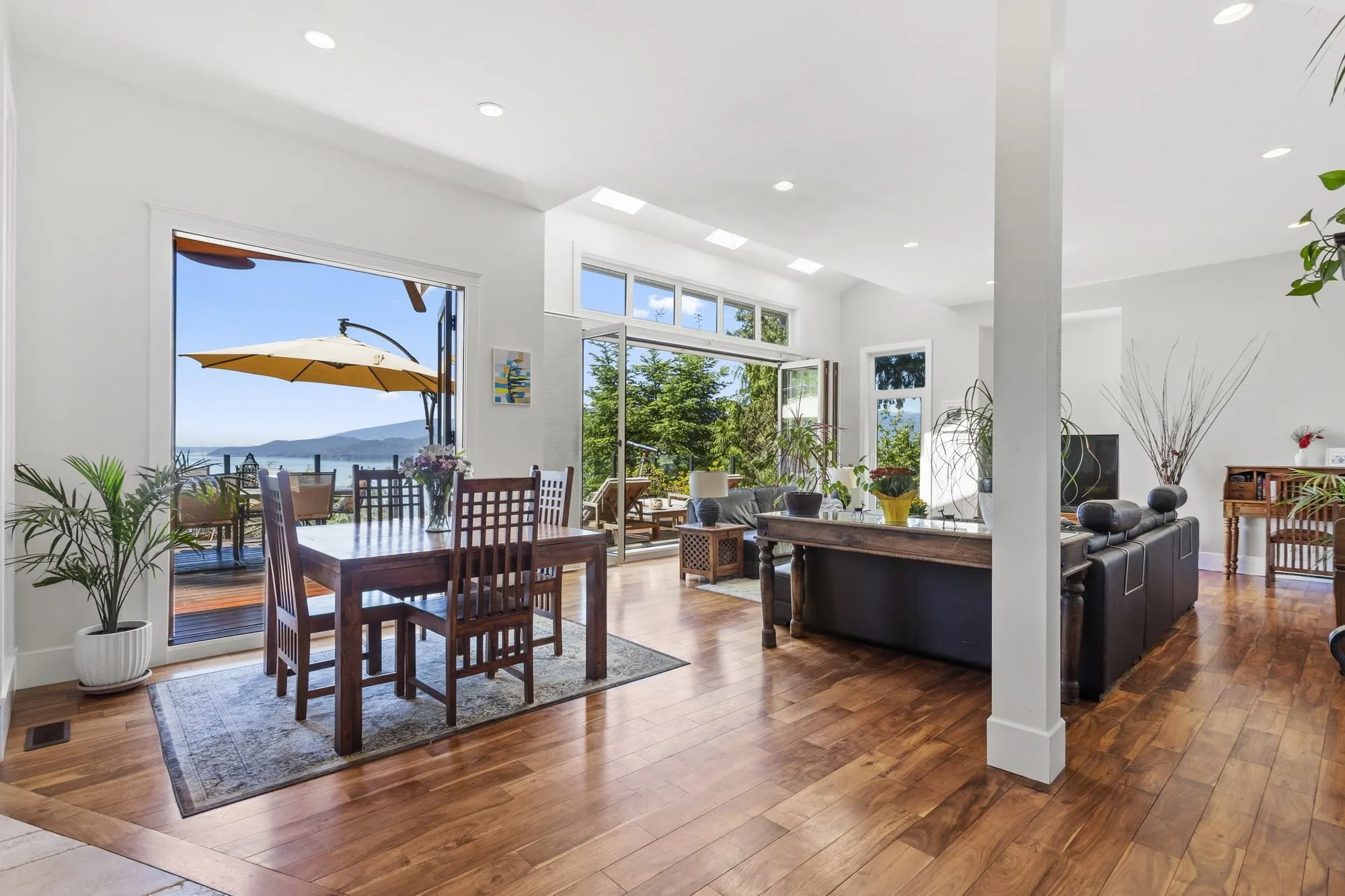 220 Panorama Road