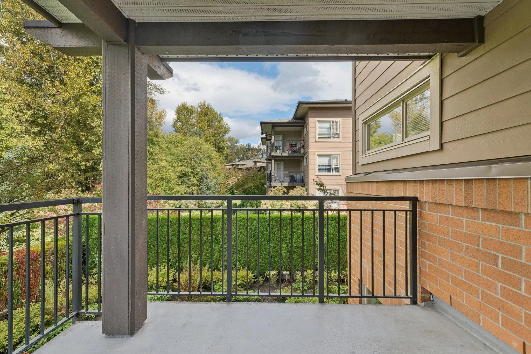 212 600 Klahanie Drive