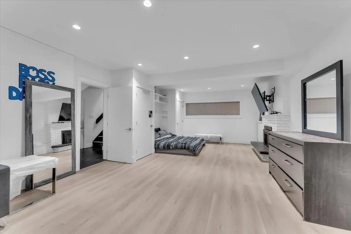 1707 Dempsey Road