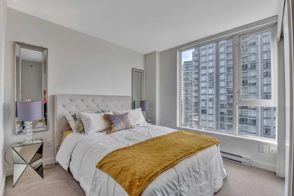 2809 13750 100 Avenue