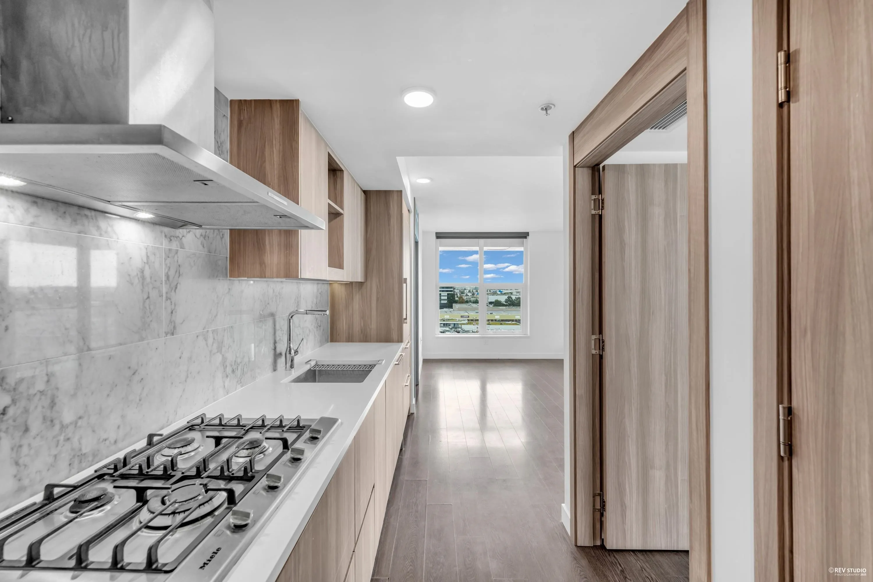 901 455 SW Marine Drive