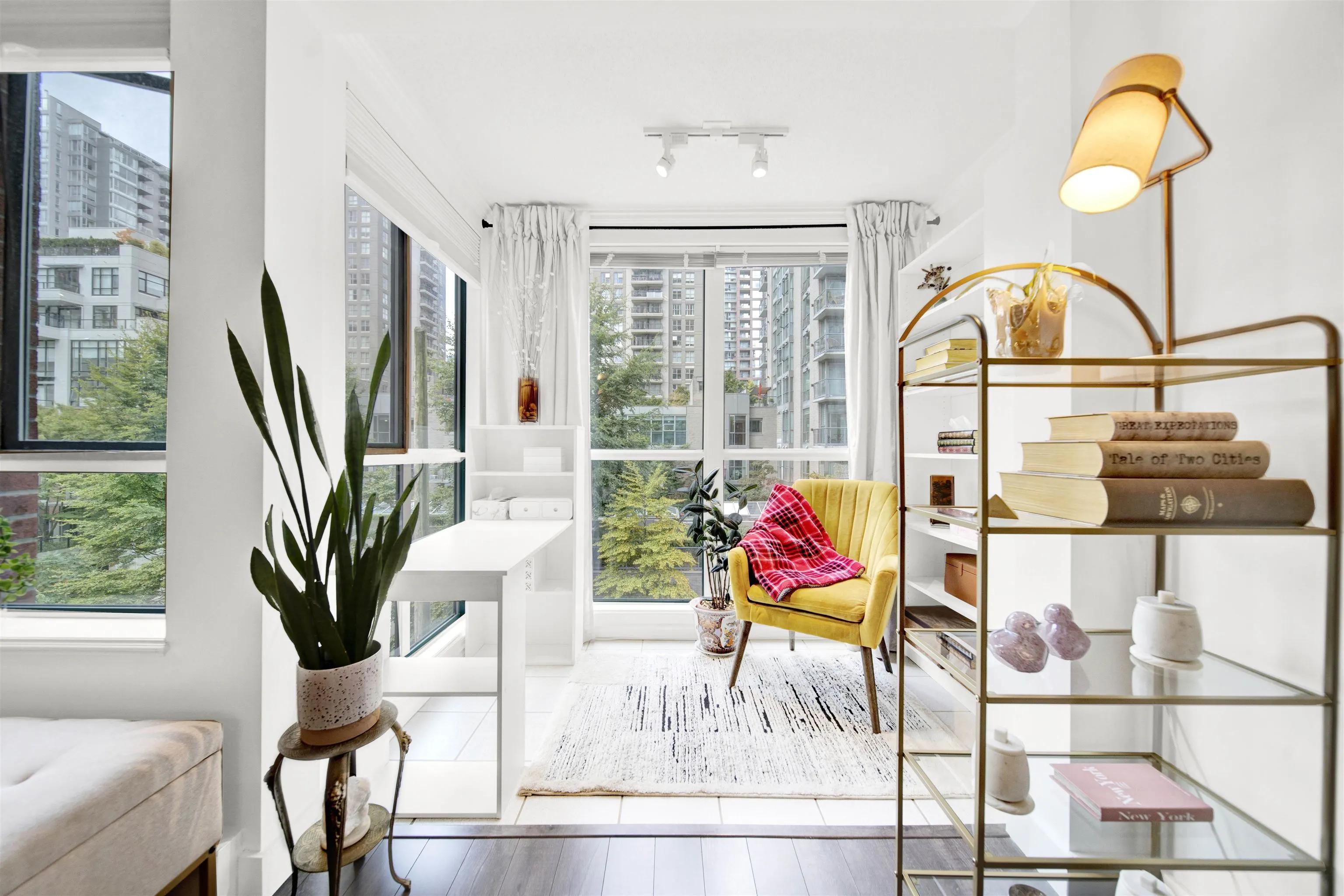 510 939 Homer Street