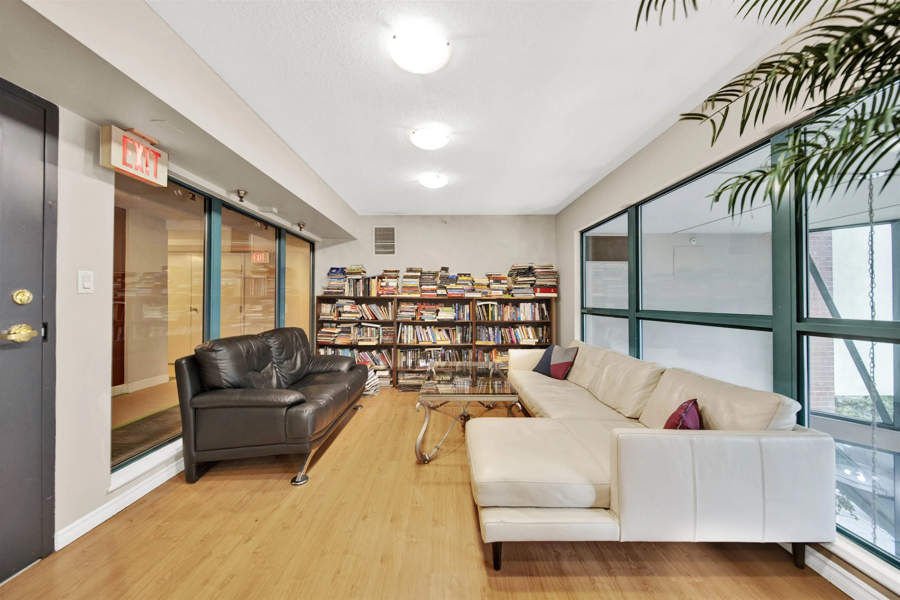 510 939 Homer Street