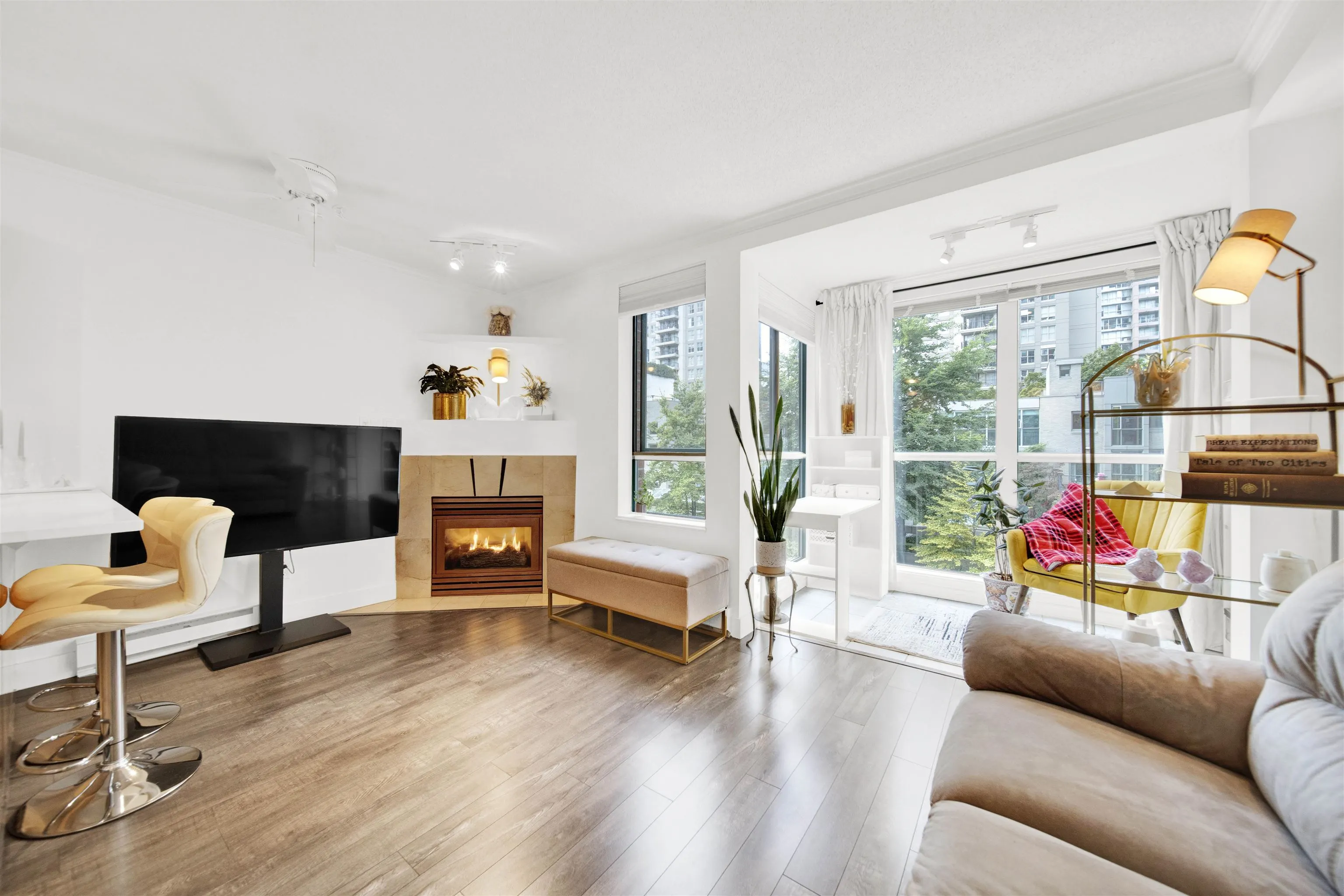 510 939 Homer Street