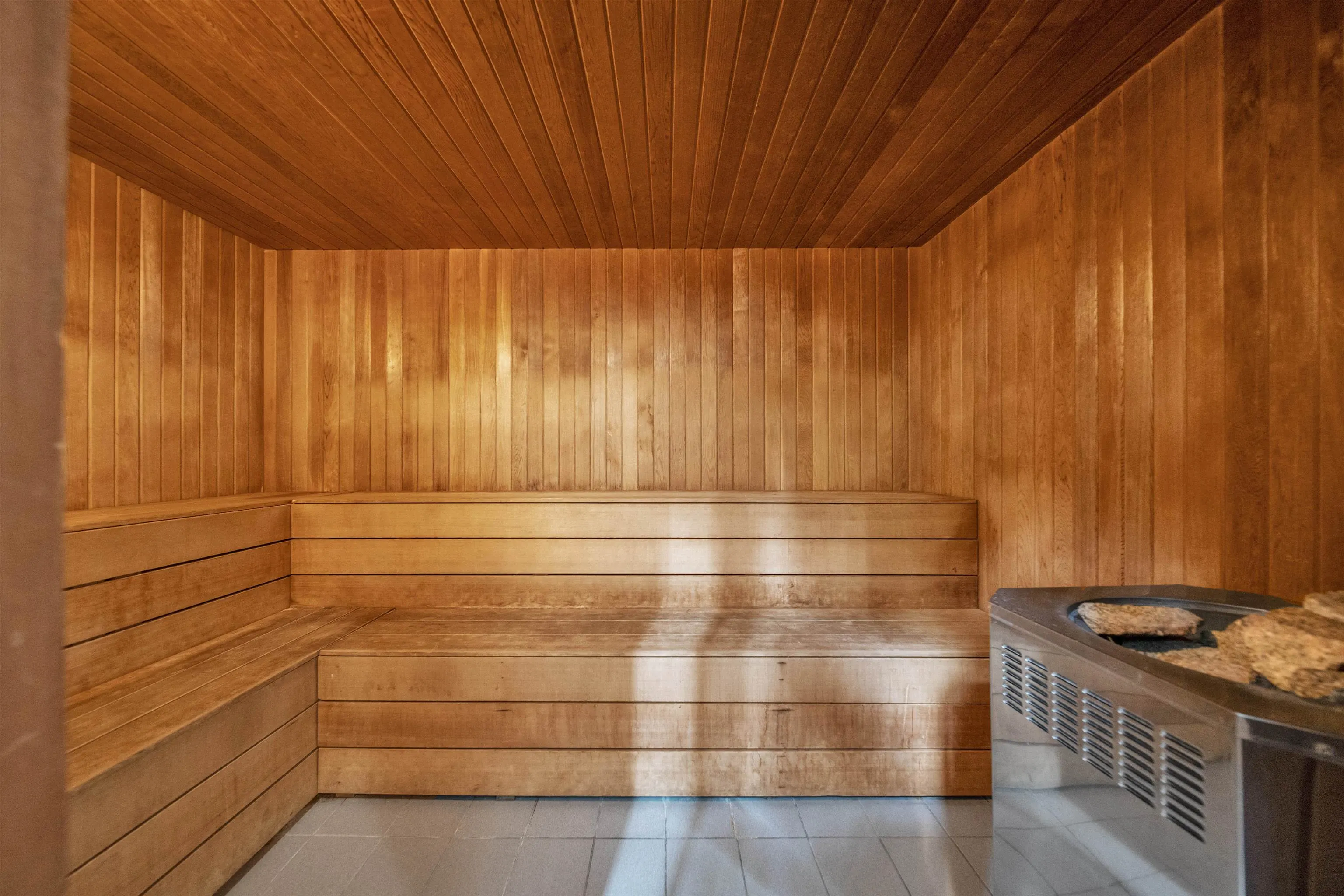 510 939 Homer Street