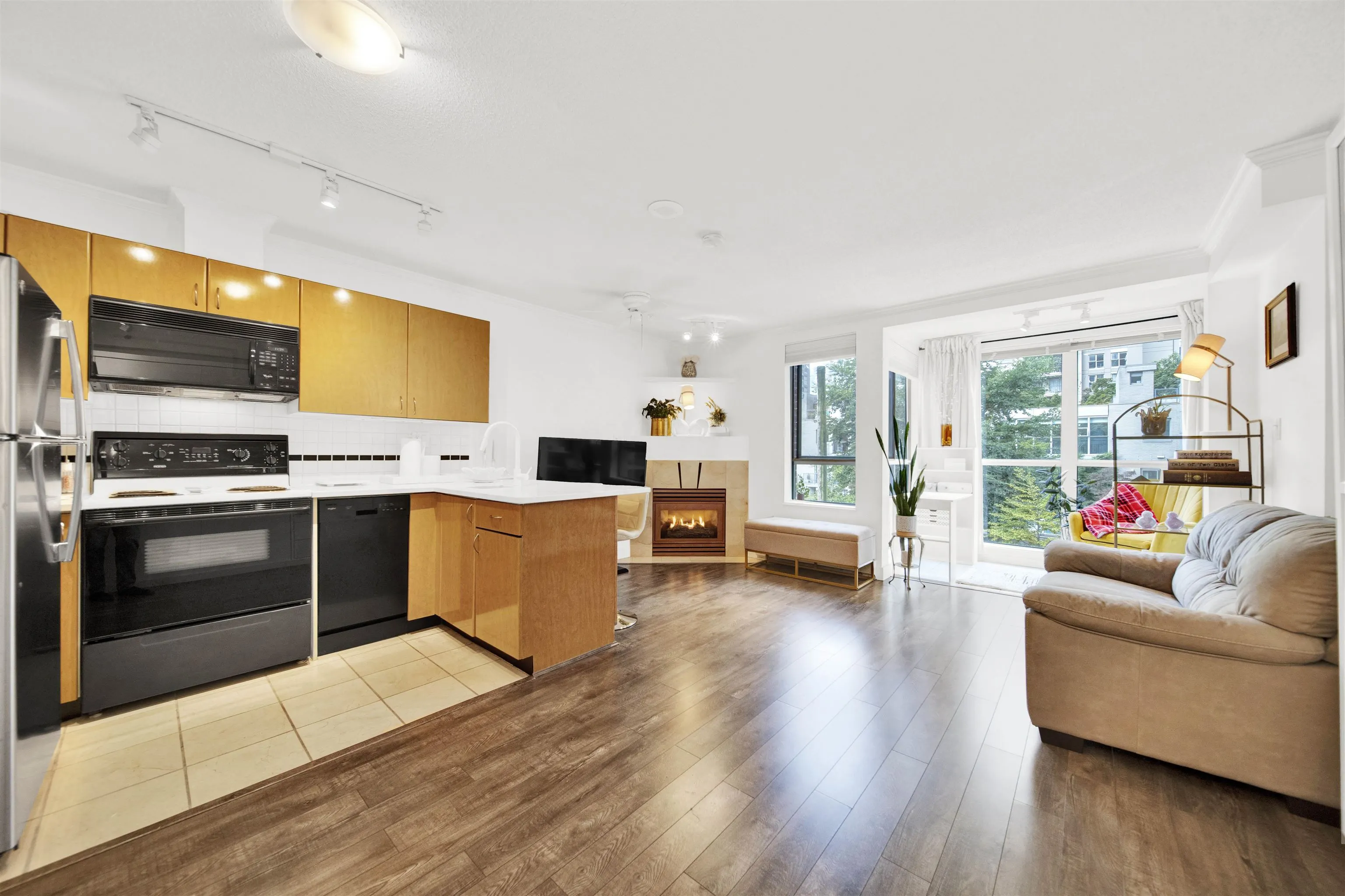 510 939 Homer Street