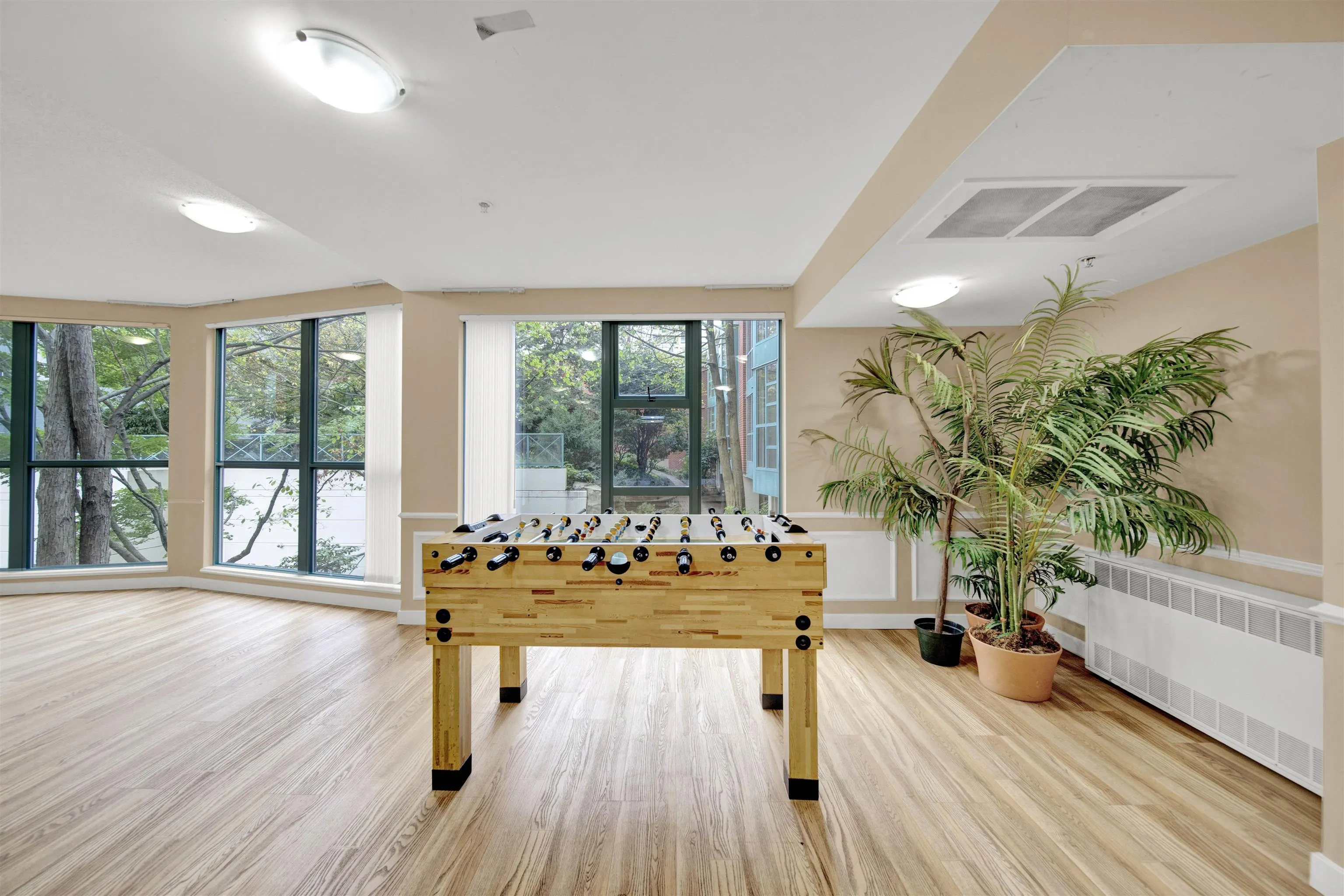 510 939 Homer Street